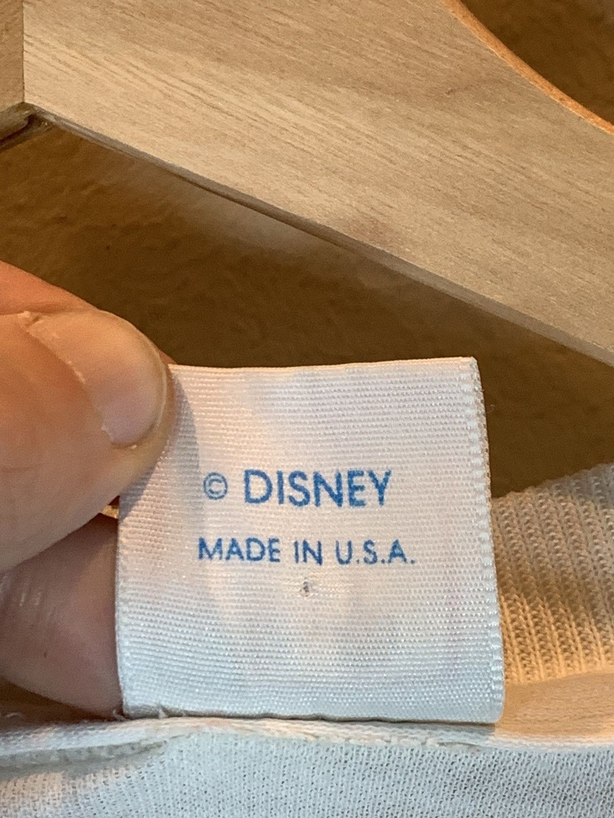 Disney *RARE* Vintage 1980’s Pinocchio Faded Disney Boxy T-Shirt Size US L / EU 52-54 / 3 - 9 Thumbnail