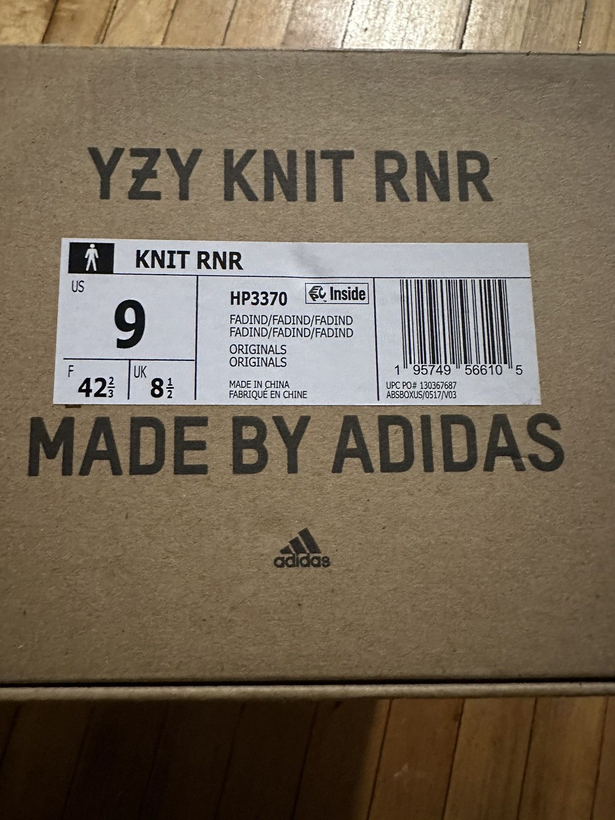 Adidas Yeezy Knit Runner Size US 9 / EU 42 - 8 Thumbnail