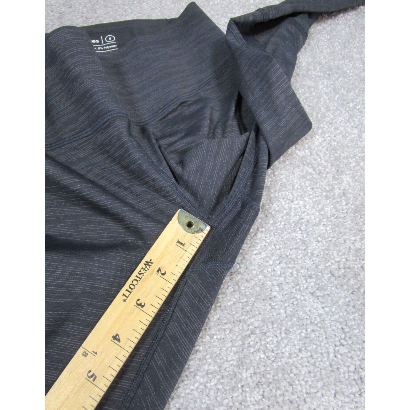 Outdoor Voices Outdoor Voices Womens Gray Crop Leggings Small Size 28" / US 6 / IT 42 - 3 Thumbnail