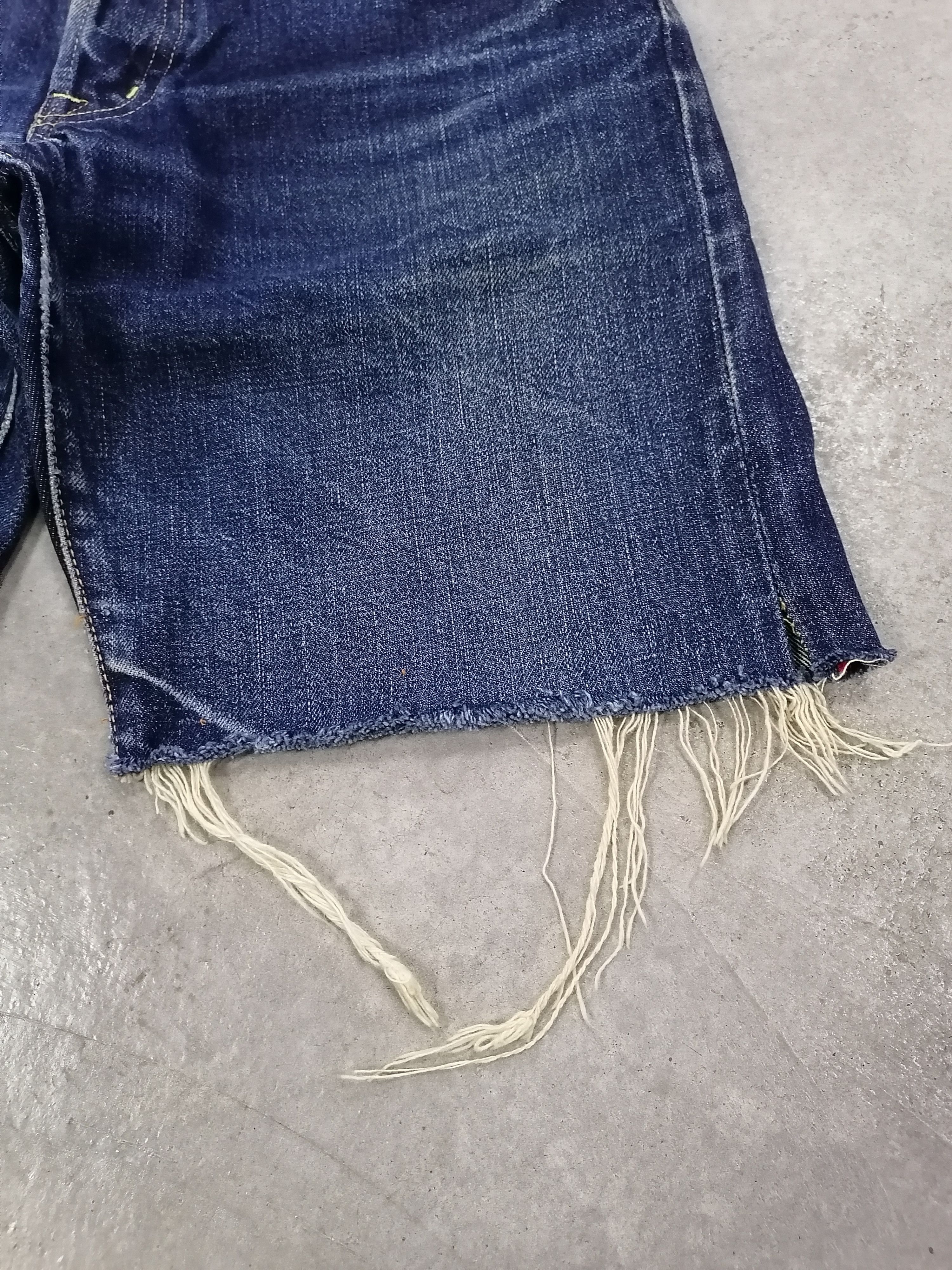 Japanese Brand × Okura Okura Japan Re-Cut Distressed Denim Short Pants Size US 28 / EU 44 - 2 Thumbnail