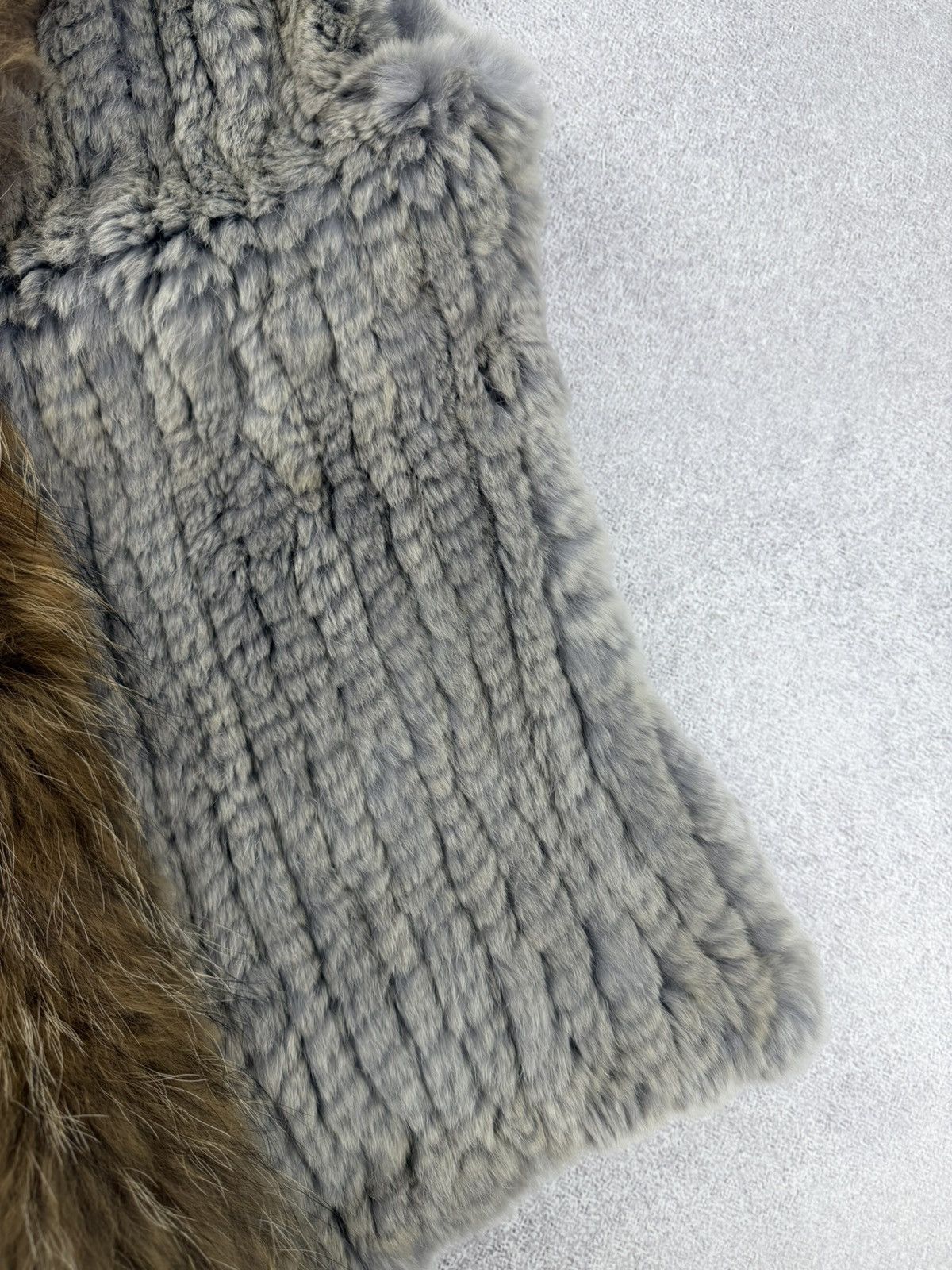 Other Hemisphere Rex Rabbit/Racoon Vest Size 36 Size XS / US 0-2 / IT 36-38 - 5 Thumbnail