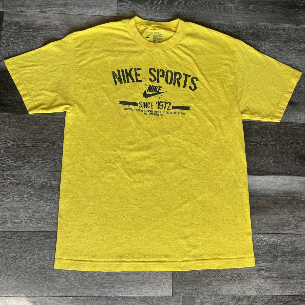 Nike × Vintage Vintage 2000s Nike Sportswear Swoosh Varsity Logo Tee Shirt Size US L / EU 52-54 / 3 - 2 Thumbnail