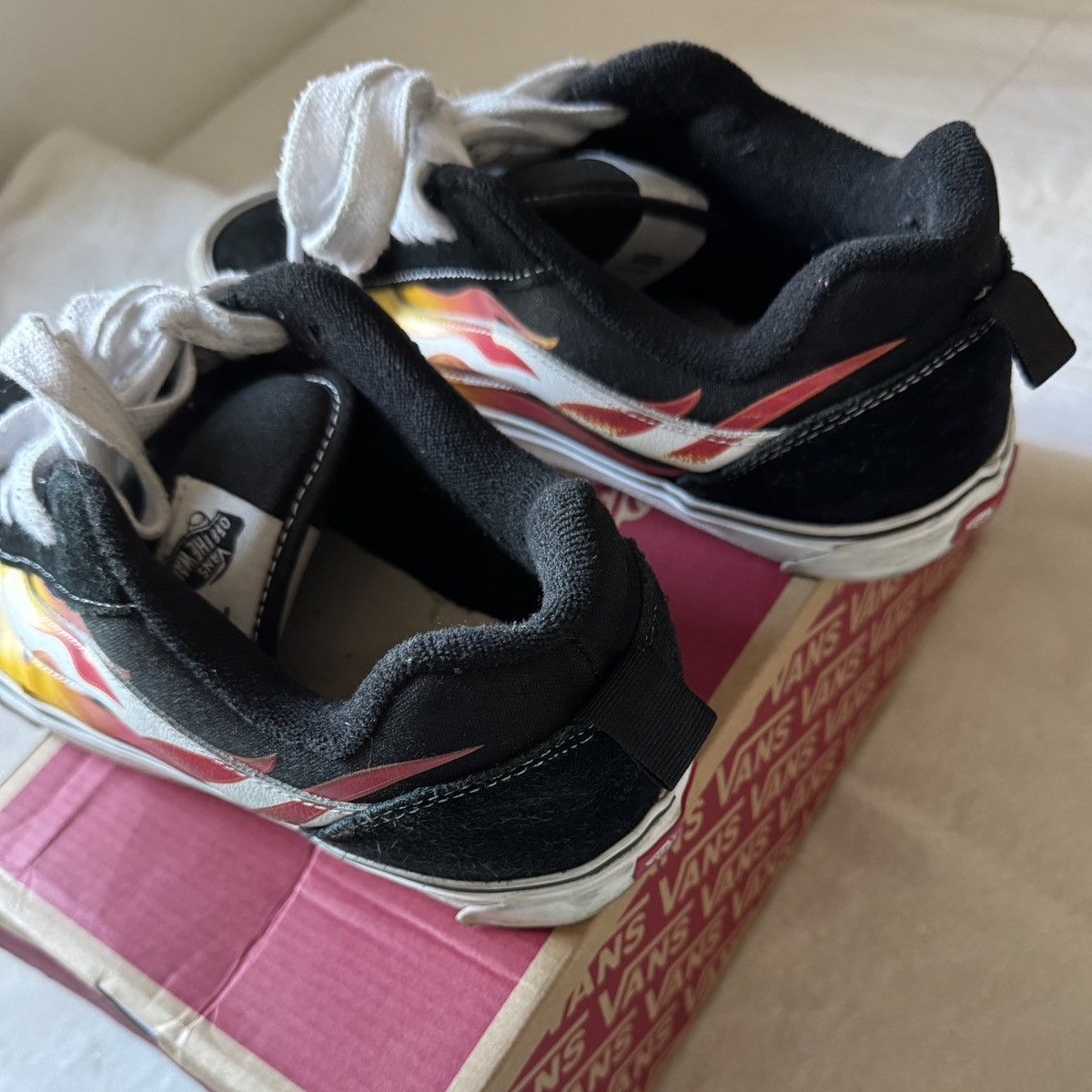 Vans Vans Classic Fire Low-Top Shoes Size US 11 / EU 44 - 7 Thumbnail