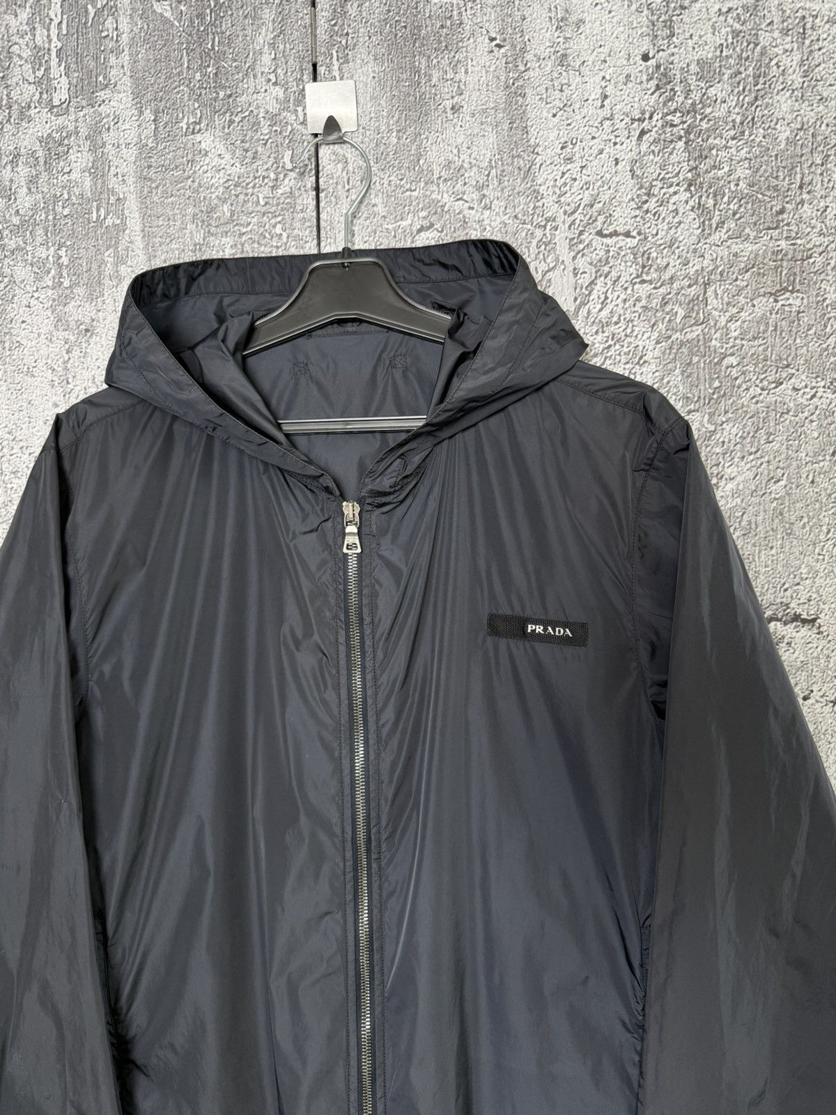 Prada Prada Navy Nylon Hooded Zip Jacket Metal Logo Men’s Size L Size US L / EU 52-54 / 3 - 4 Thumbnail