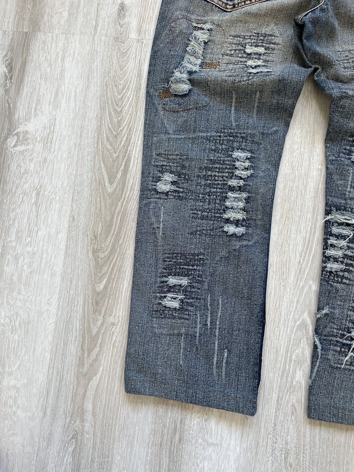 Jean × Vintage Vintage Y2K Distressed Jeans Size US 31 - 9 Thumbnail