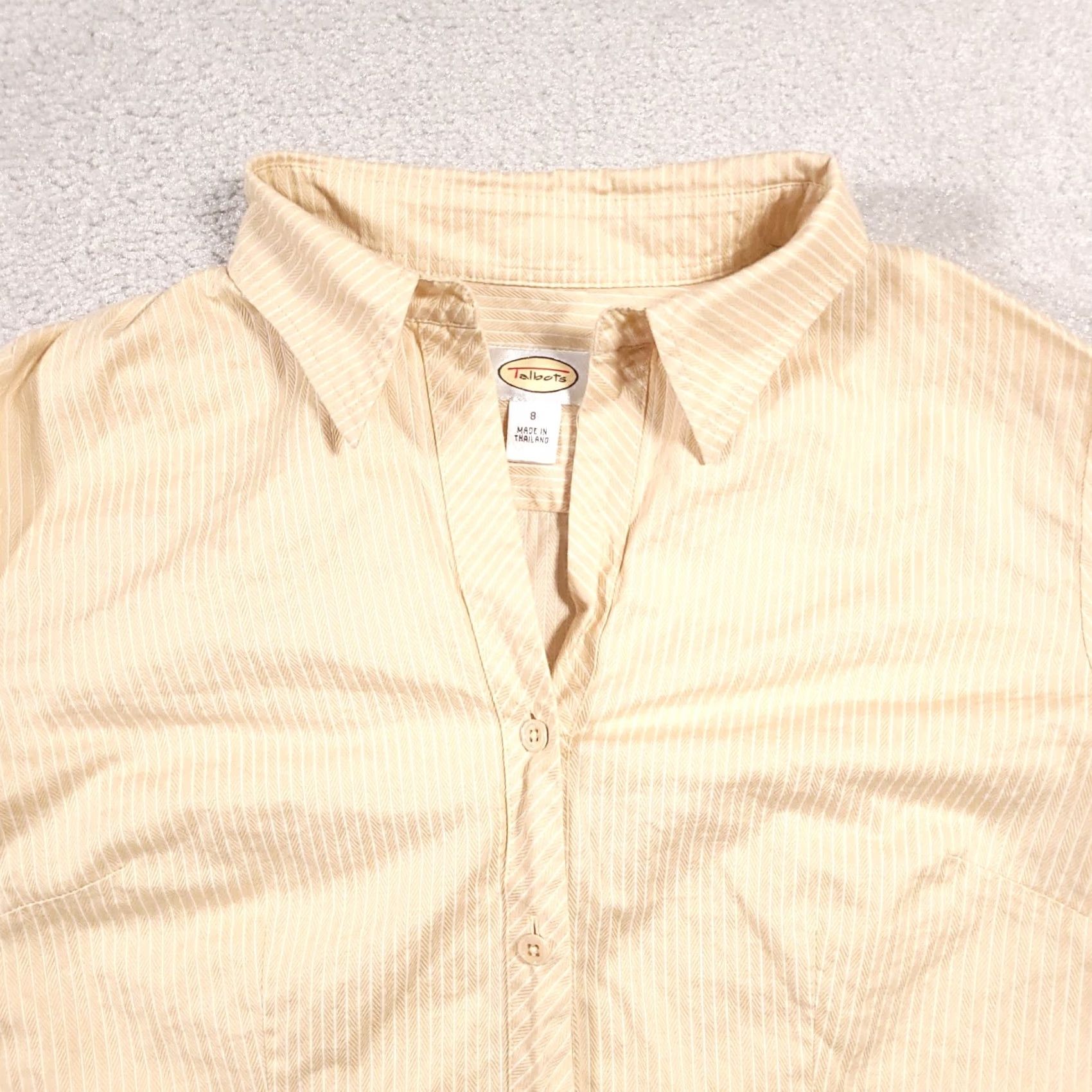 Talbots Talbots Button-Up Shirt Women's Size 8 Wrinkle Resistant Herringbone Long Sleeve Beige Regular Mens? Women? (note: correct ending) Size M / US 6-8 / IT 42-44 - 3 Thumbnail