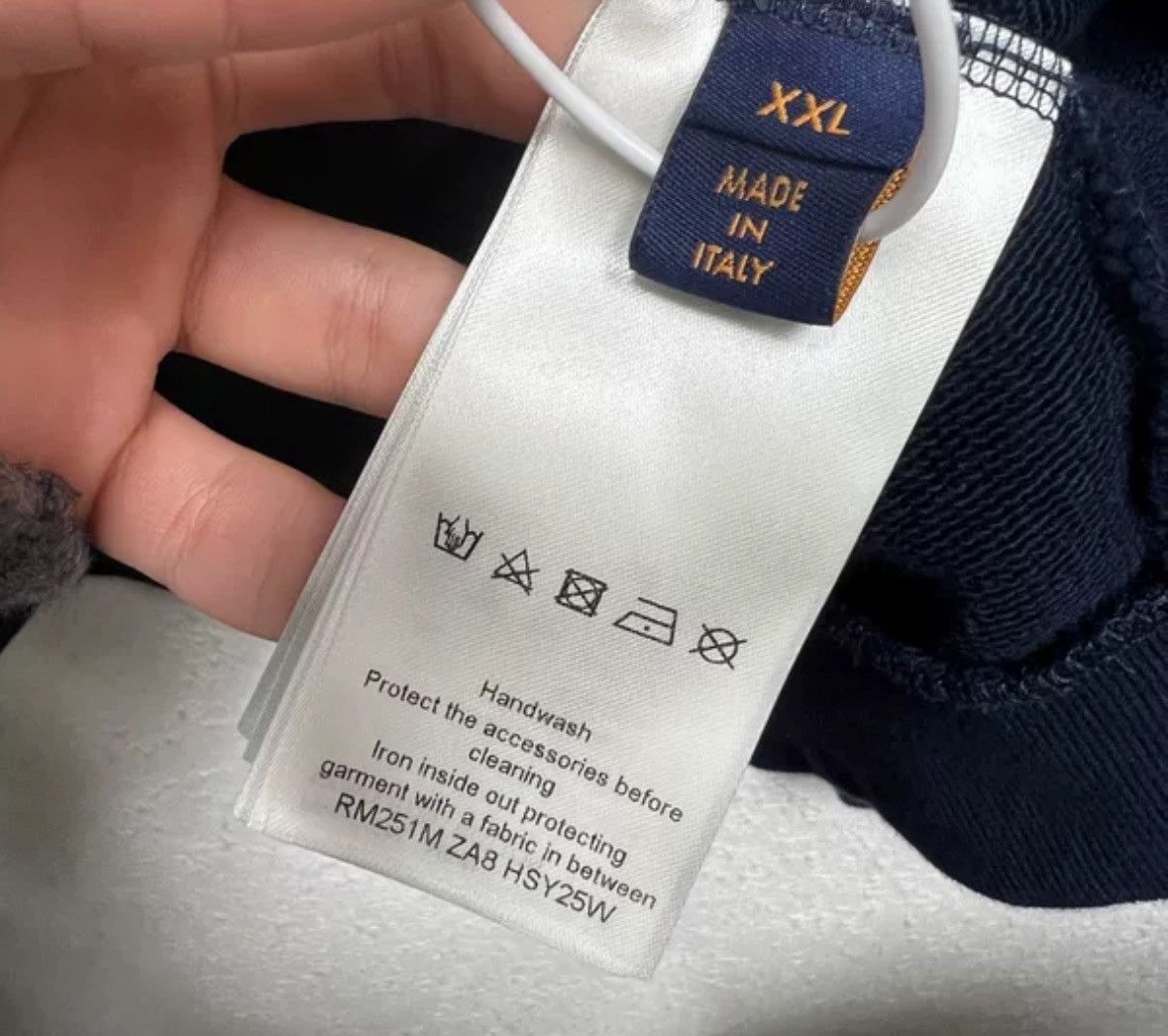 Louis Vuitton LOUIS VUITTON Lv SKI Ski Collection Logo Long Sleeve Hoodie Size US XXL / EU 58 / 5 - 4 Thumbnail
