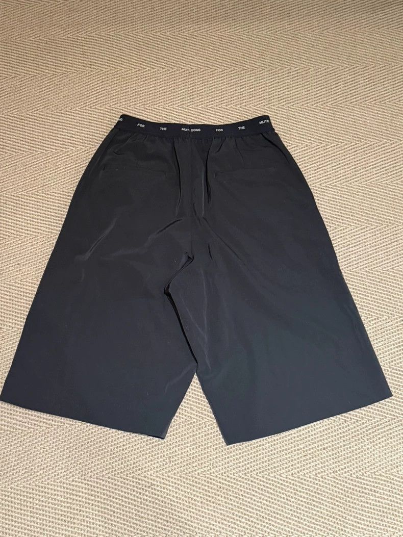 Song For The Mute Song For The Mute black wide-leg shorts Size US 32 / EU 48 - 2 Thumbnail