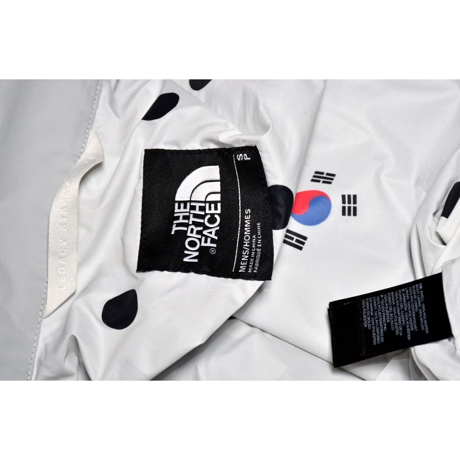 The North Face The North Face The North Face South Korea IC Windwall Coach Jacket Men S Gray Logo Lightweight Regular Size S Jacket Mens Size US S / EU 44-46 / 1 - 5 Thumbnail