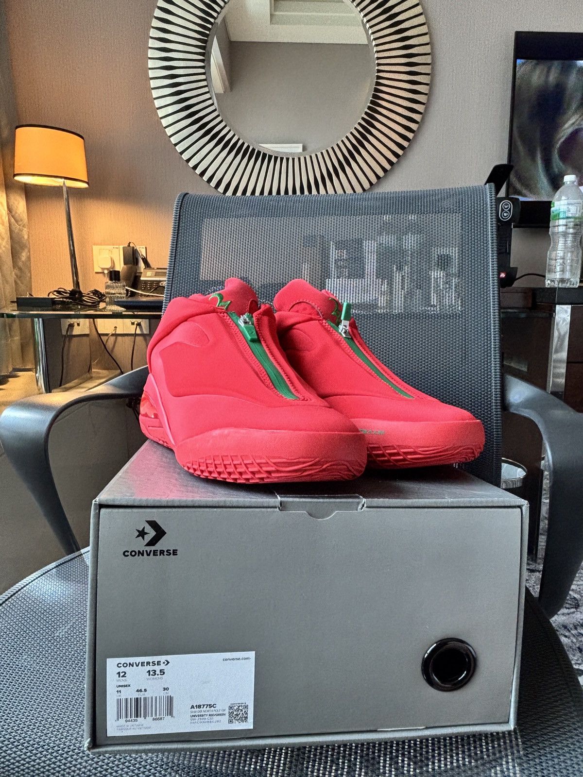 Converse Shai 001 North Pole Size US 12 / EU 45 - 2 Thumbnail