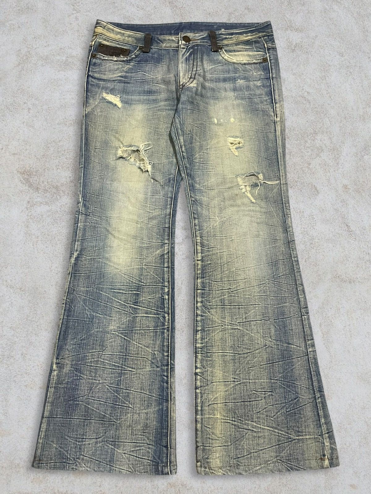 If Six Was Nine Vtg Japanese Distressed Wrinkle Texture MudWash Flared Jeans Size US 34 / EU 50 - 6 Thumbnail