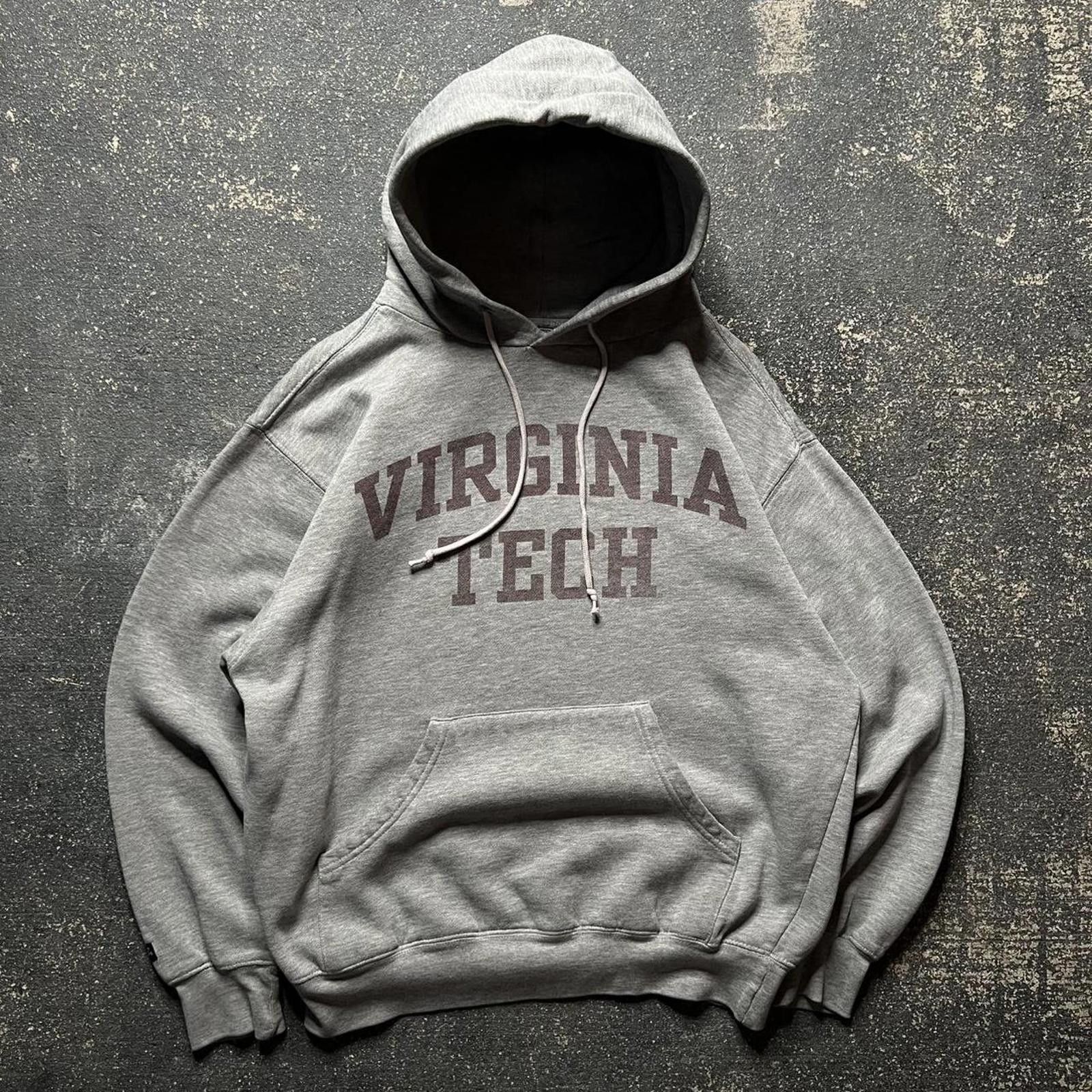 Vintage 90’s Y2K Virginia Tech Hoodie