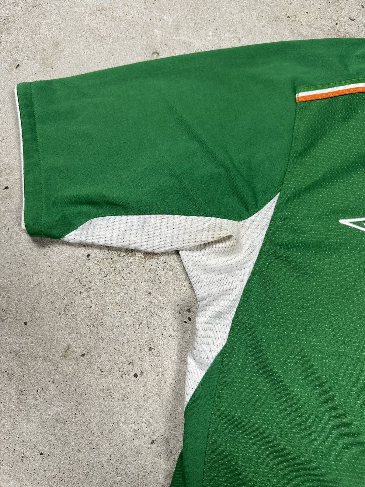 Umbro Umbro x Ireland 2004/2006 Home Jersey Shirt Size US S / EU 44-46 / 1 - 8 Thumbnail