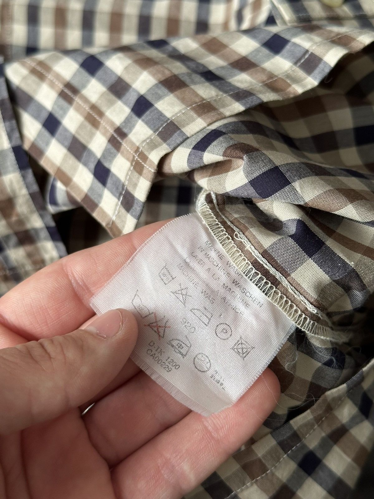 Aquascutum × Vintage Aquascutum Bottom Up Shirt NovaCheck Size M Size US M / EU 48-50 / 2 - 10 Thumbnail