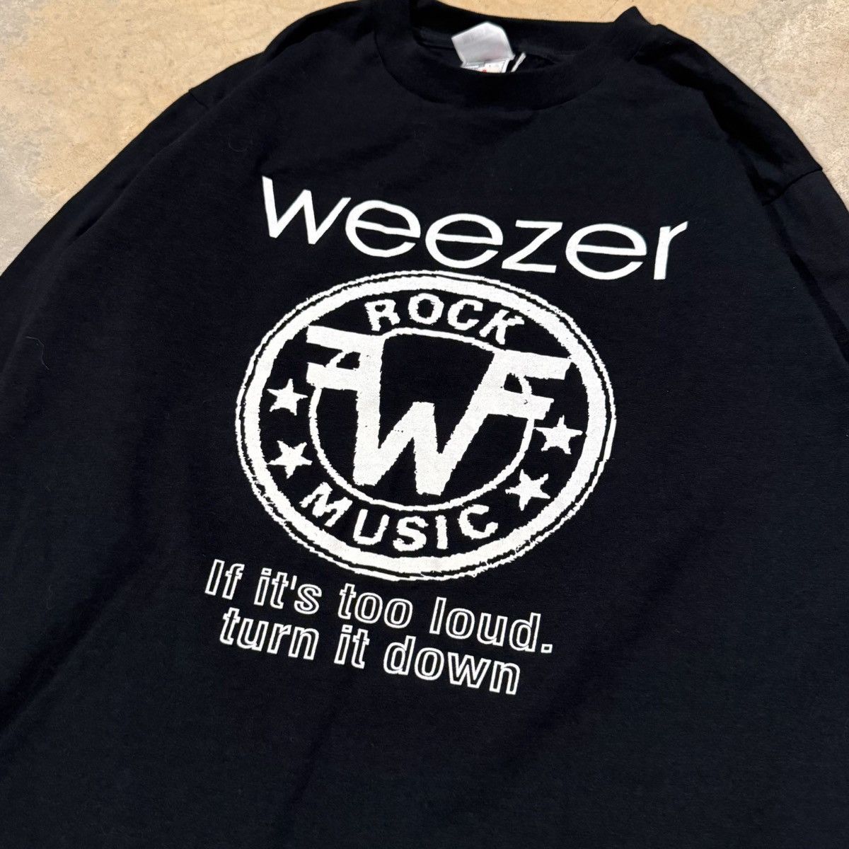 Vintage Vtg 1990s Weezer If It’s Too Loud Turn it Down Band Tee ERD Size US M / EU 48-50 / 2 - 3 Thumbnail