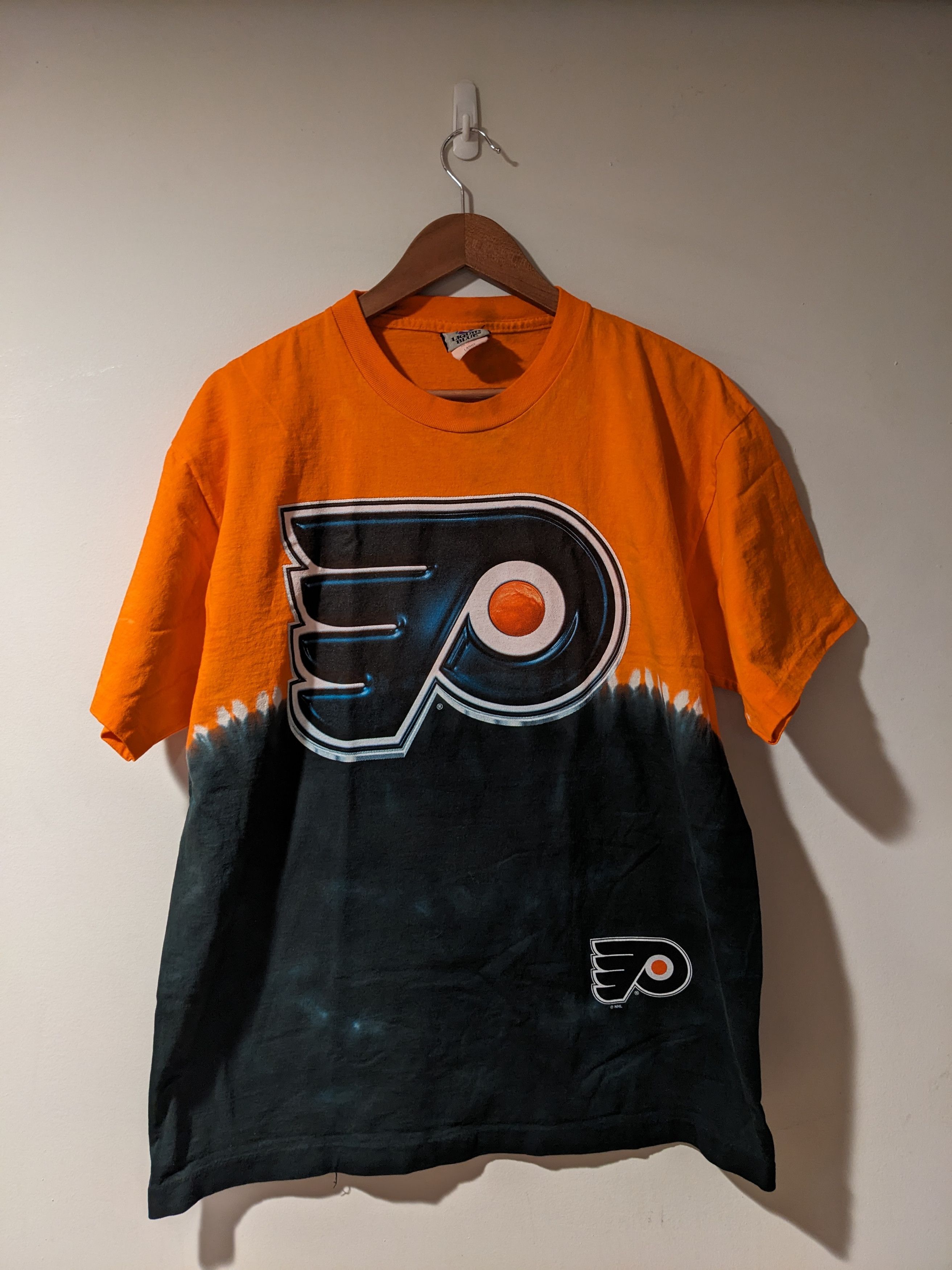 image of Vintage 90's Philadelphia Flyers Liquid Blue Large T-Shirt in Black, Men's