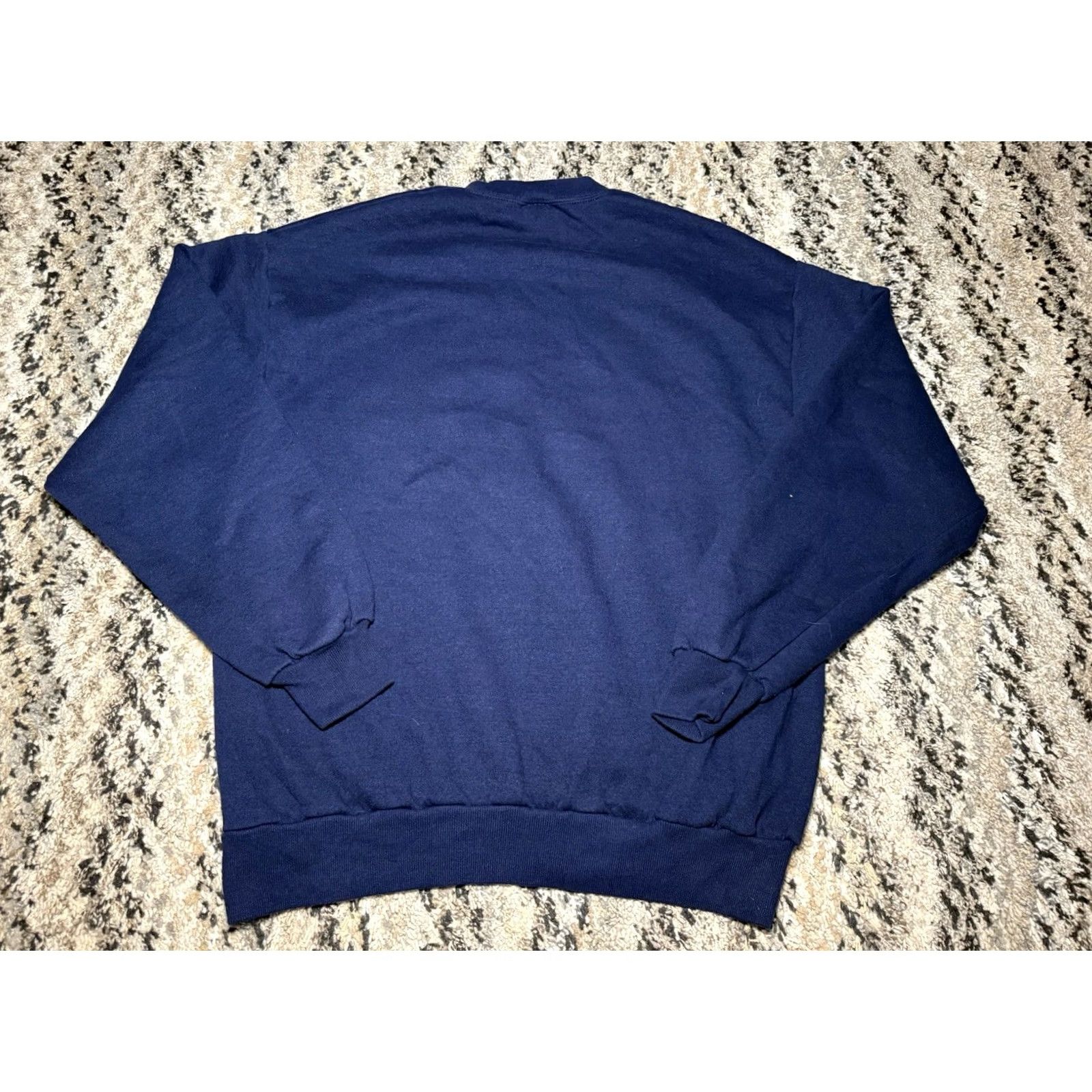 Disney VINTAGE Mickey Mouse Crewneck Sweatshirt Disney Store Arch L Mens Blue 90s Embroidered Logo Cotton Blend Canvas Long Sleeve Pullover Size US L / EU 52-54 / 3 - 4 Thumbnail