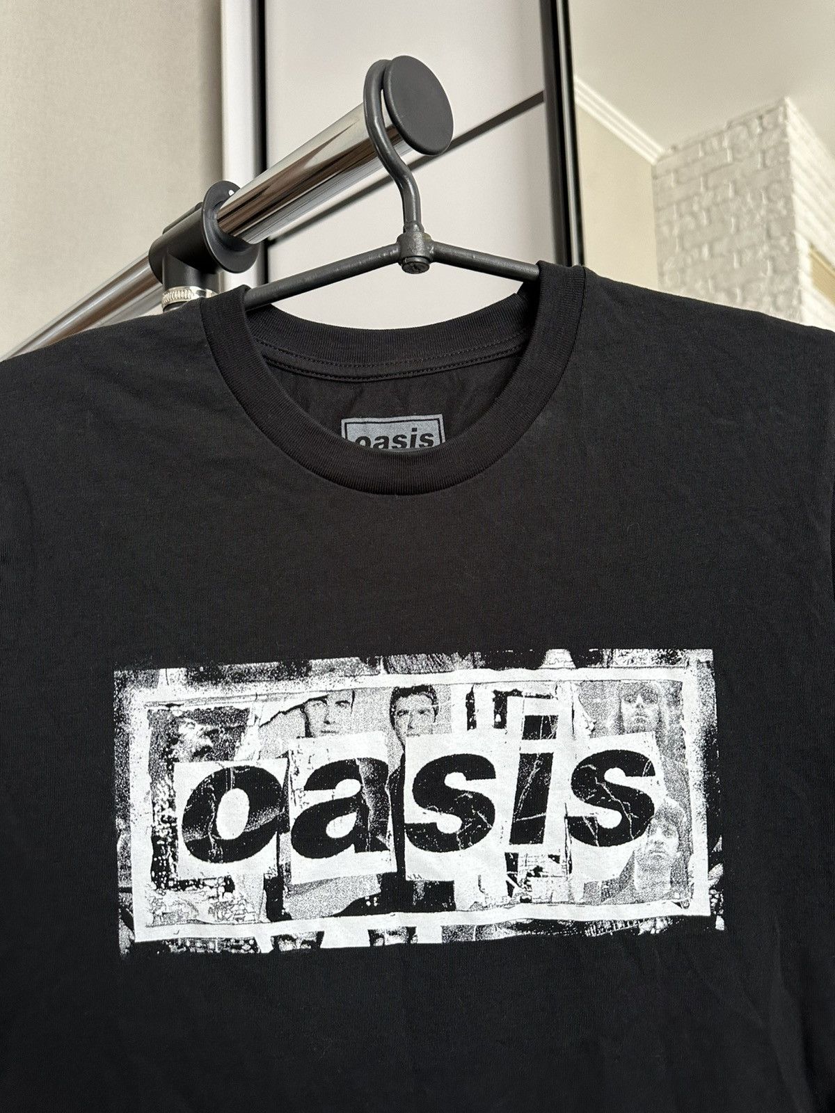 Band Tees Oasis Live 25 Band Tour T-Shirt Tee Vintage Size US S / EU 44-46 / 1 - 5 Thumbnail