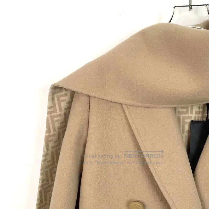 Fendi Fendi Wool Peacoat for Women in Brown . Size S / US 4 / IT 40 - 3 Thumbnail