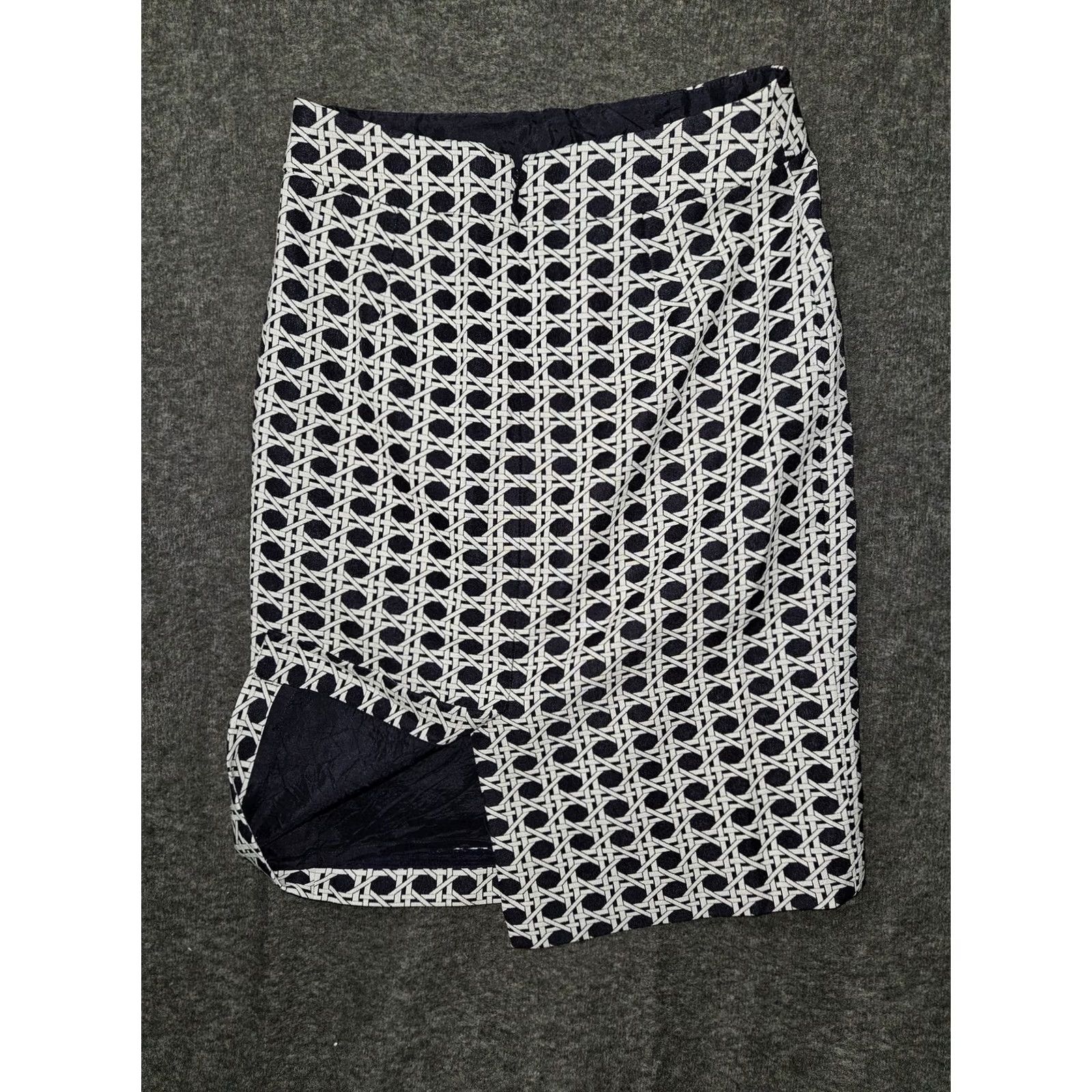 Banana Republic Banana Republic Womens 6 Knee Length Navy White Geometric Lined Pencil Workwear Skirt Size 28" / US 6 / IT 42 - 8 Thumbnail