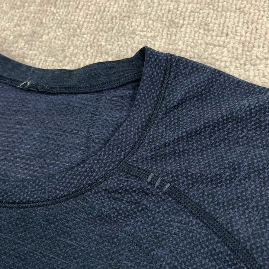 Lululemon Lululemon Metal Vent Tech Shirt Mens XL Blue Active Fitness Training Workout Gym Size US XL / EU 56 / 4 - 7 Thumbnail