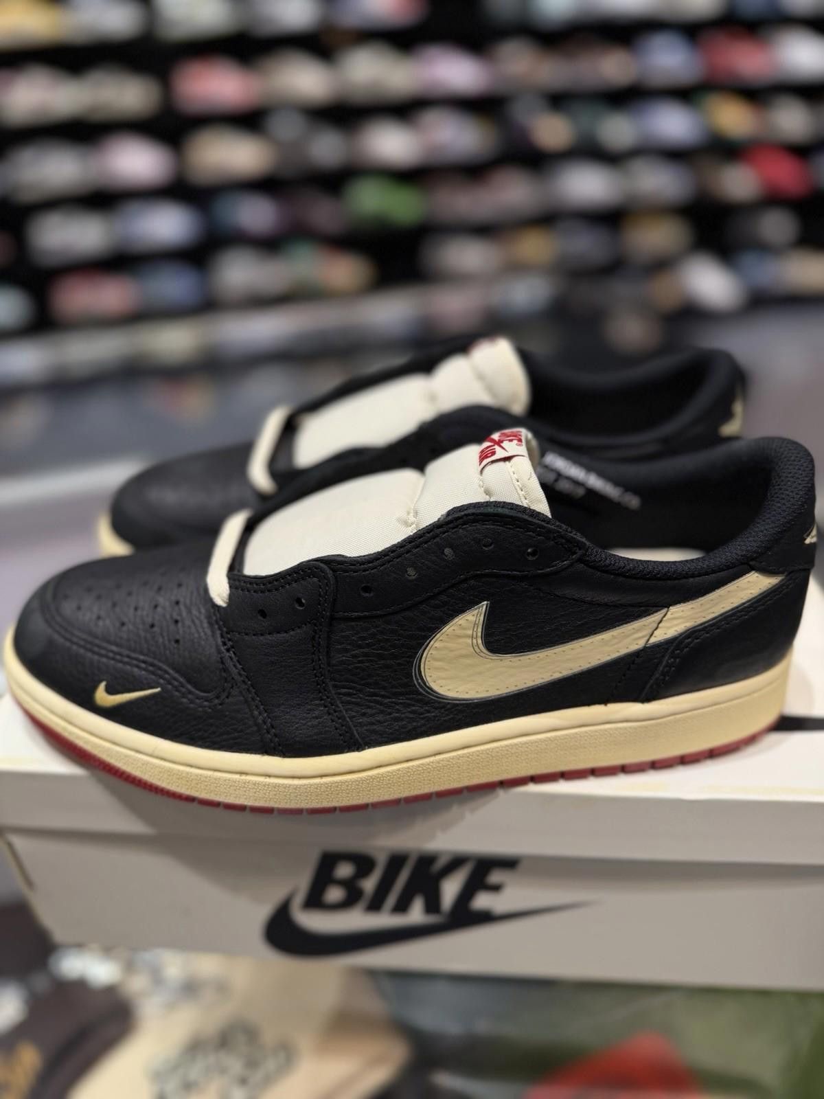 Jordan Brand Nike Air Jordan 1 OG Low “Nigel Sylvester (10) Size US 10 / EU 43 - 4 Thumbnail