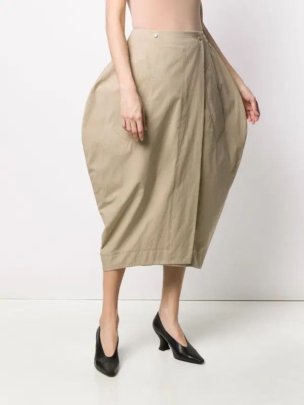 Bottega Veneta o1y0725 Midi Skirt in Sand Size 27" / US 4 / IT 40 - 3 Thumbnail