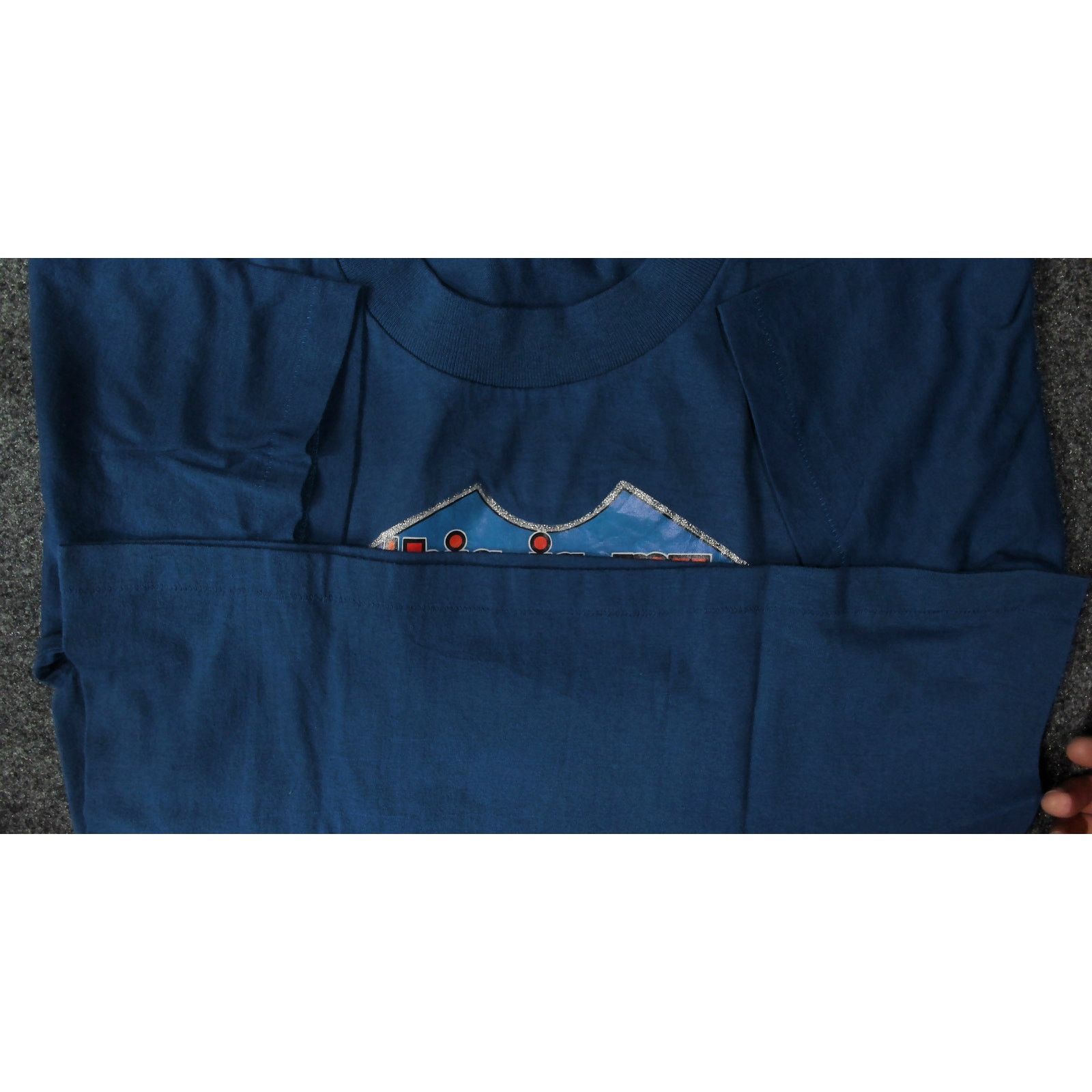 Vintage Vintage 1981 "Lounge Around" Iron-On Single Stitch Tee Size M / US 6-8 / IT 42-44 - 6 Thumbnail
