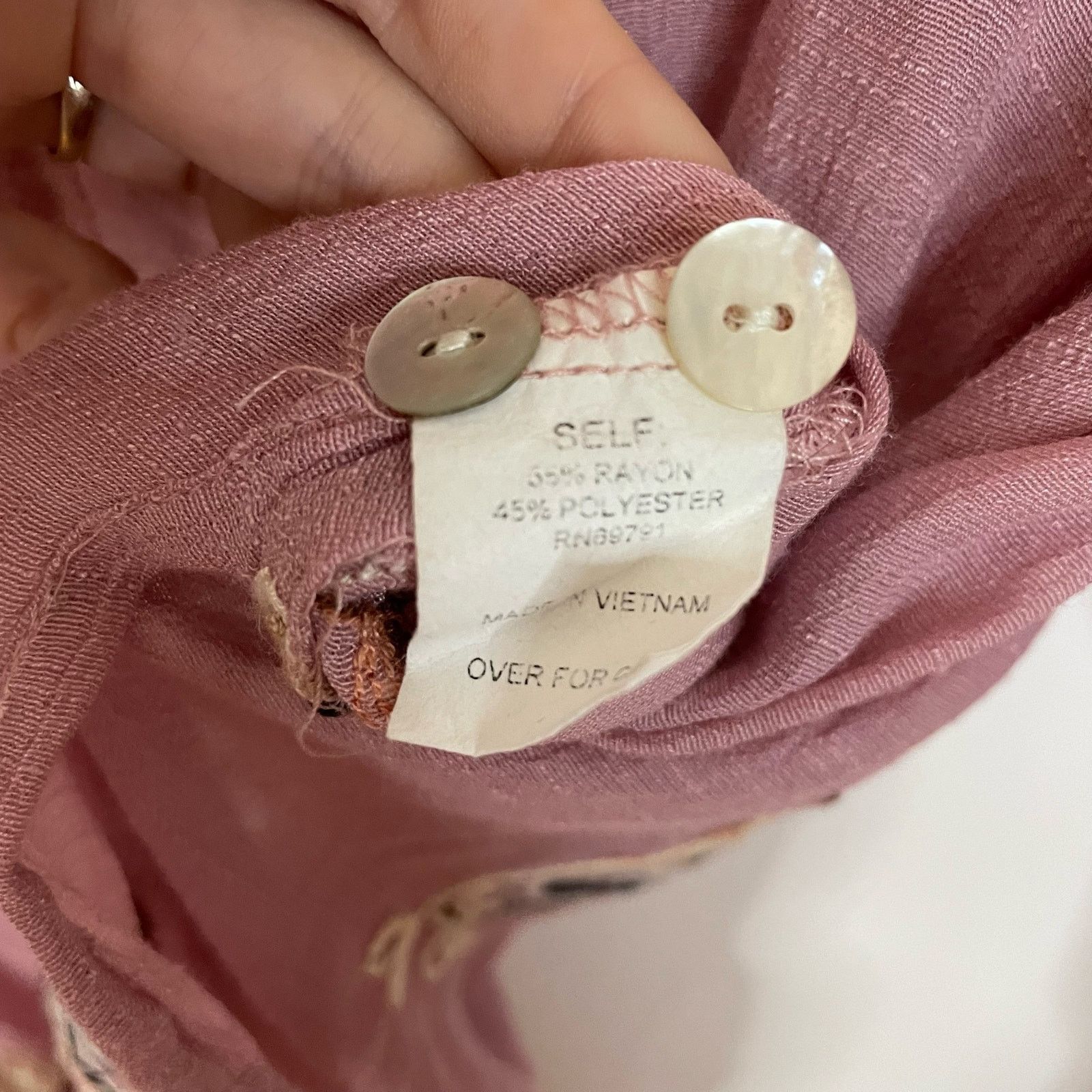 Anthropologie Fig & Flower Pink Blouse S Floral Embroidered Roll Tab Vneck Size S / US 4 / IT 40 - 6 Thumbnail