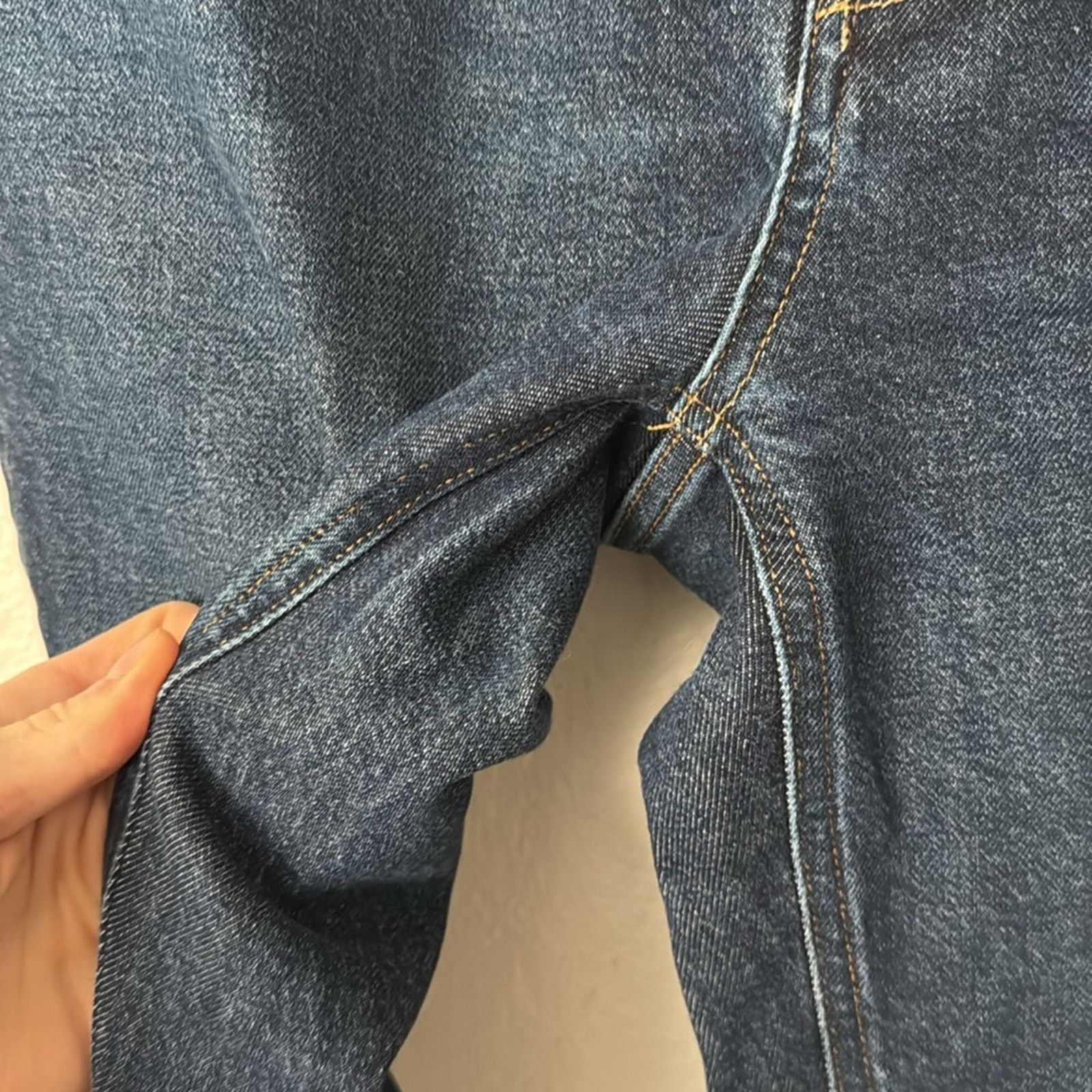 Agolde Agolde Riley Long High Rise Straight in Medium Wash Blue Size 26" / US 2 / IT 38 - 8 Thumbnail