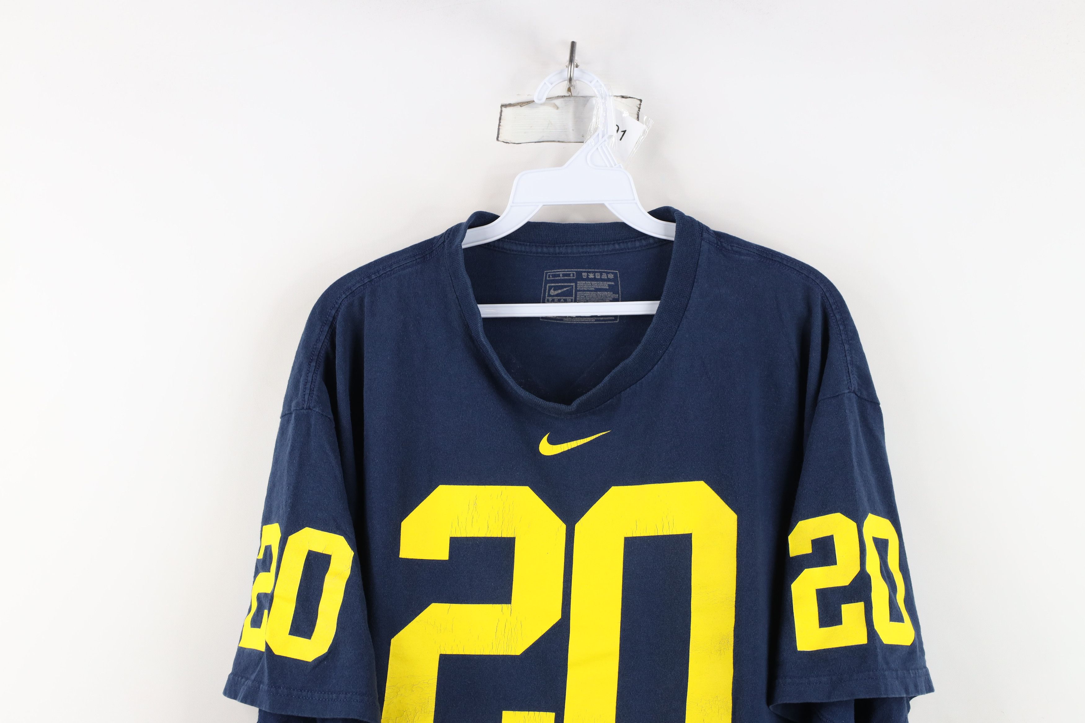 Nike Vintage Nike Swoosh University Michigan Football T-Shirt Size US L / EU 52-54 / 3 - 2 Thumbnail