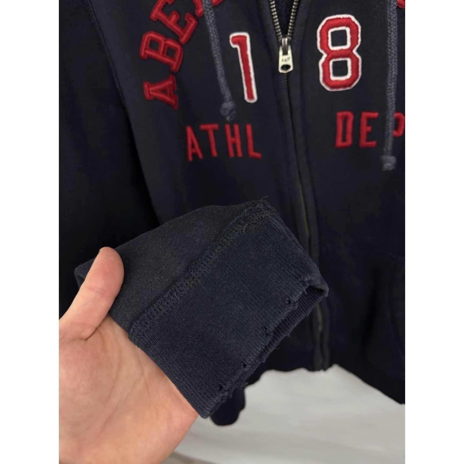 Abercrombie & Fitch VINTAGE Abercrombie & Fitch Distressed Hoodie Opium Style Rare Dark Blue L Mens Hoodie Size US L / EU 52-54 / 3 - 7 Thumbnail