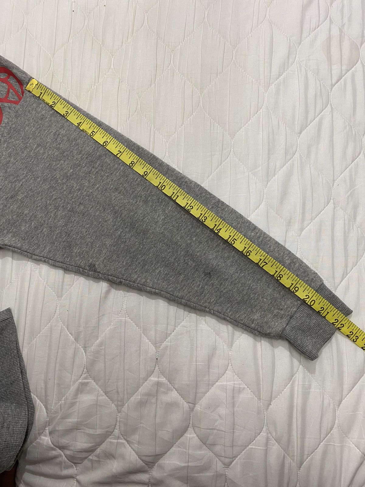 Japanese Brand (K) SANRIO HELLO KITTY SPELL OUT SWEATSHIRT Size L / US 10 / IT 46 - 10 Thumbnail