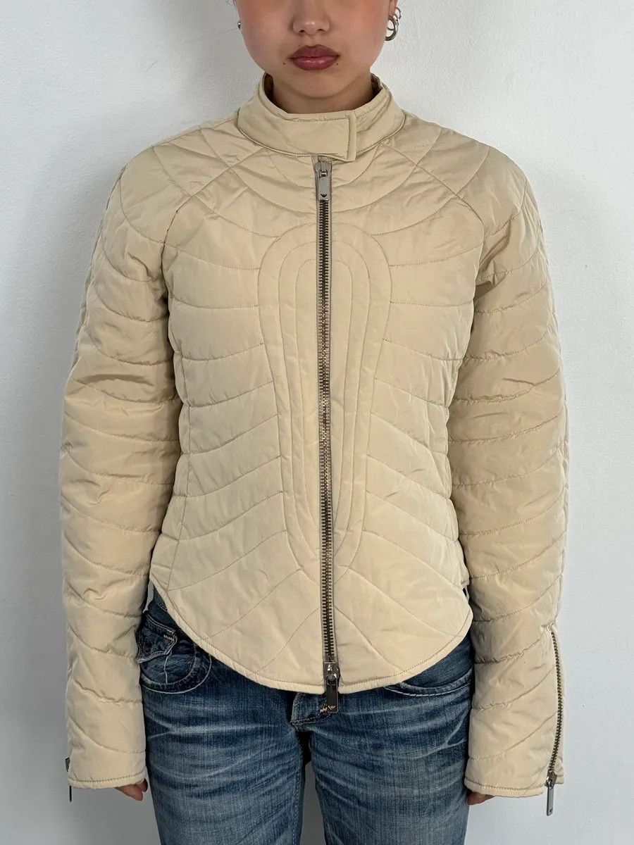 Emporio Armani AW2003 Emporio Armani Cream Cropped Contemporary Jacket Size XS / US 0-2 / IT 36-38 - 2 Thumbnail