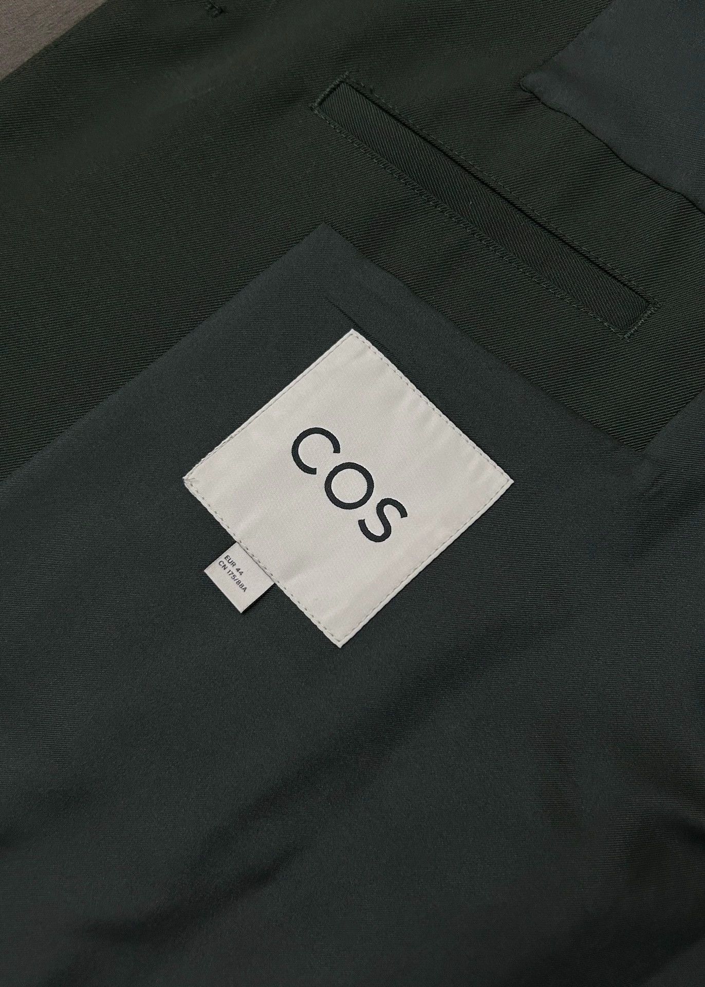Cos COS S/S22 Wool Blend Suit Deep Green 175/88A Good Size 44R - 3 Thumbnail