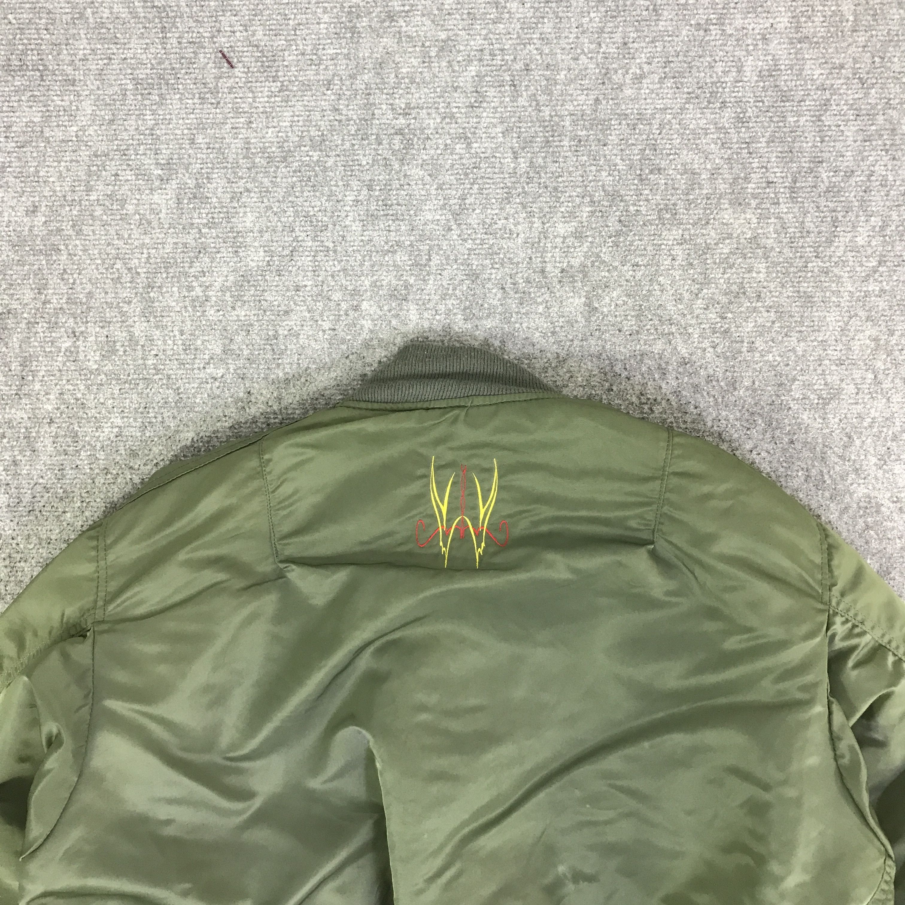 Alpha Industries 90s ALPHA INDUSTRIES BOMBER JACKET K104B9 Size US L / EU 52-54 / 3 - 4 Thumbnail
