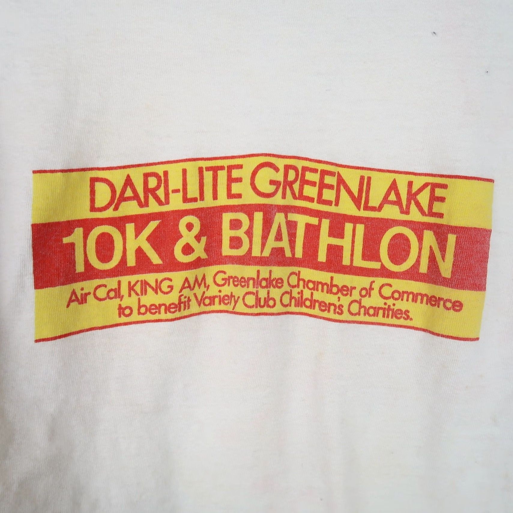 Vintage VINTAGE Darigold Promo V-Neck T-Shirt White 80s 100% Cotton L Men Short Sleeve Size US L / EU 52-54 / 3 - 5 Thumbnail