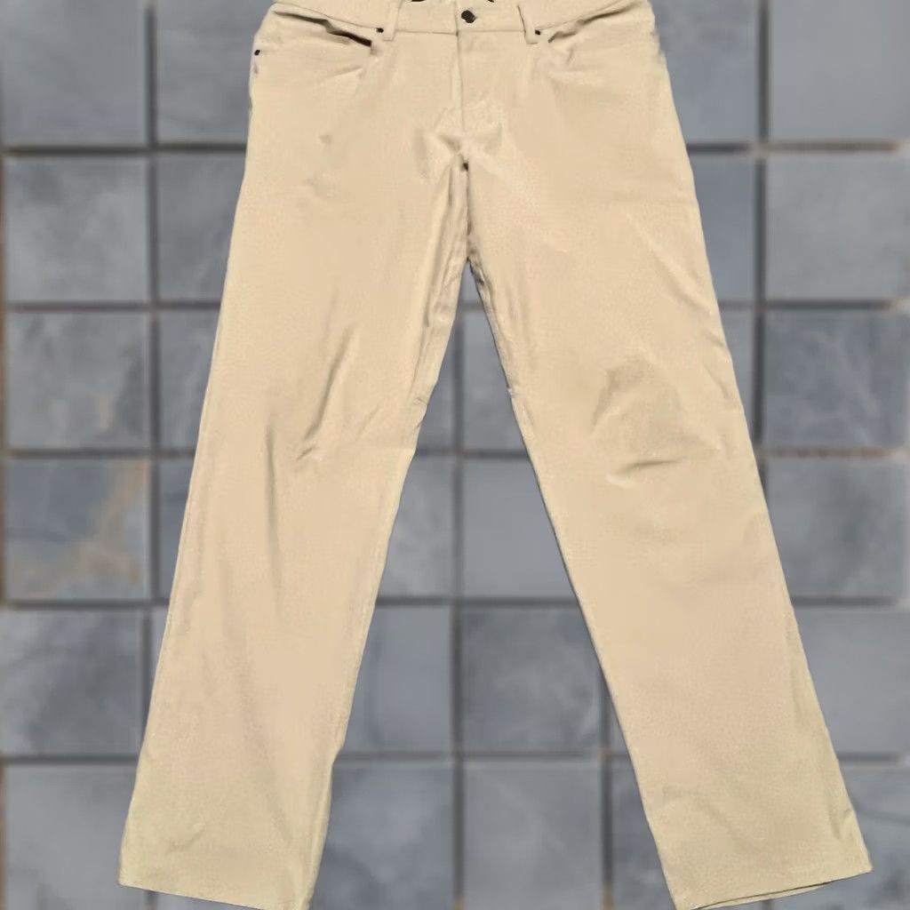 Lululemon Lululemon Pants Mens 34 x 31 ABC Classic Fit Warpstreme 5 Pocket Straight Stretch Beige Warpstreme Size US 34 / EU 50 - 1 Thumbnail
