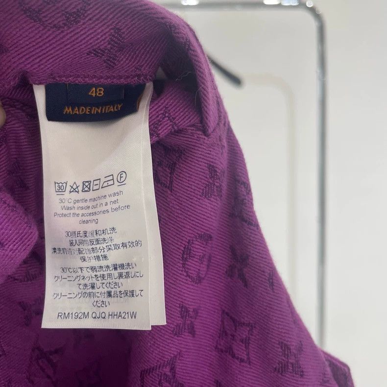 Louis Vuitton Louis Vuitton Purple denim jacket full of printed logo jack Size US M / EU 48-50 / 2 - 6 Thumbnail