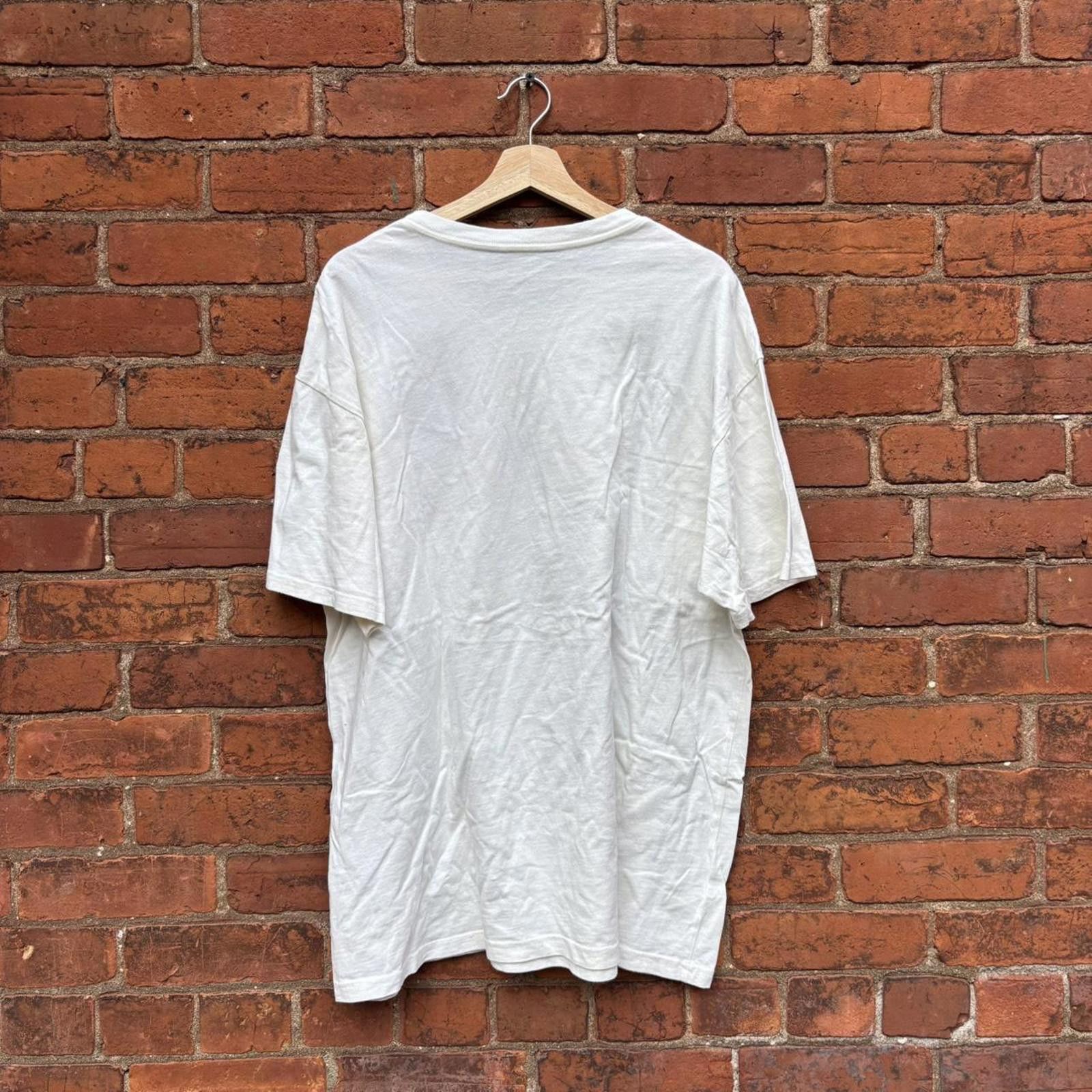 Teddy Fresh teddy fresh Elon musk is a piece of shit t shirt XL Size US XL / EU 56 / 4 - 4 Thumbnail
