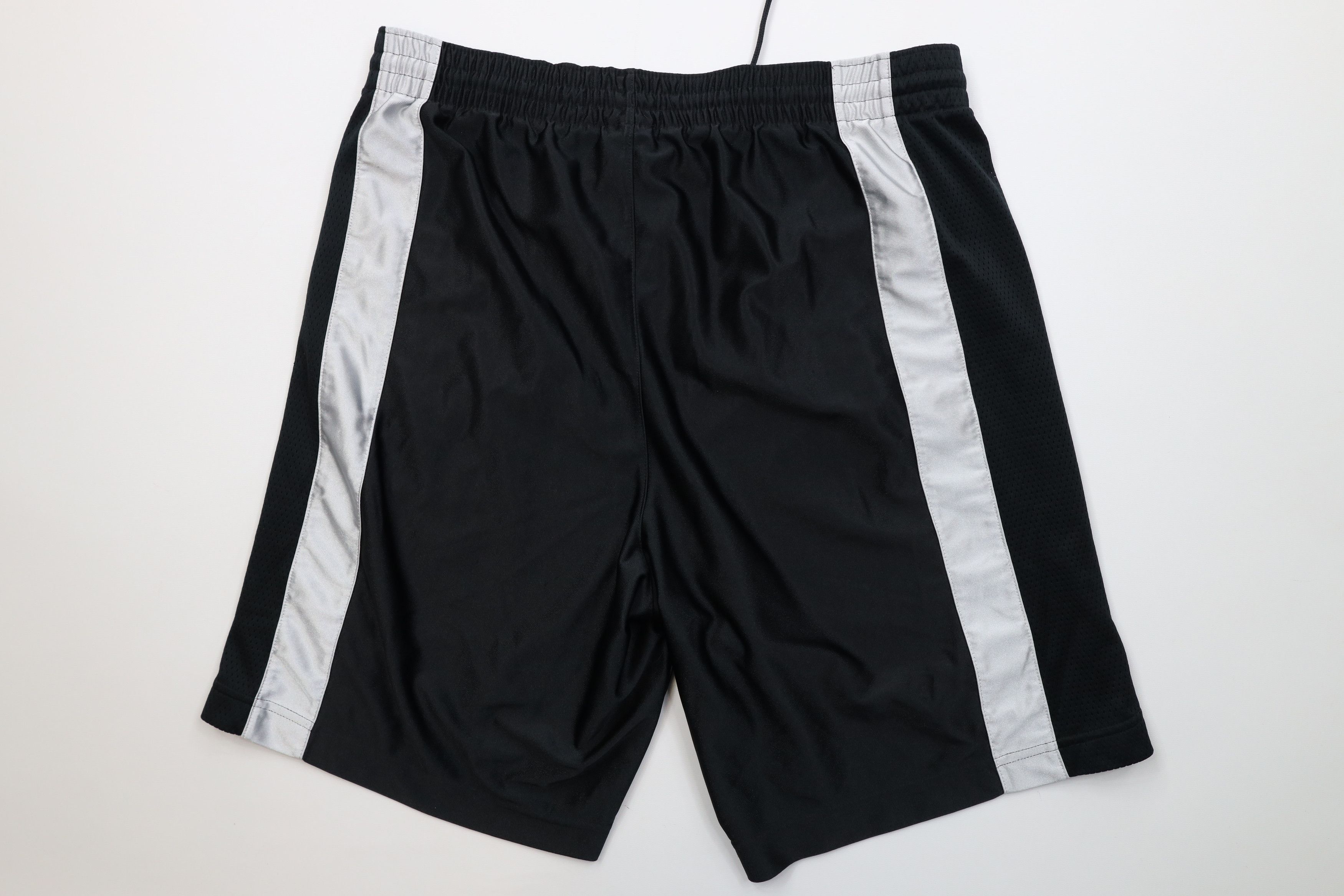 Nike Vintage Y2K Nike Mini Swoosh Dazzle Basketball Shorts Black Size US 32 / EU 48 - 8 Thumbnail