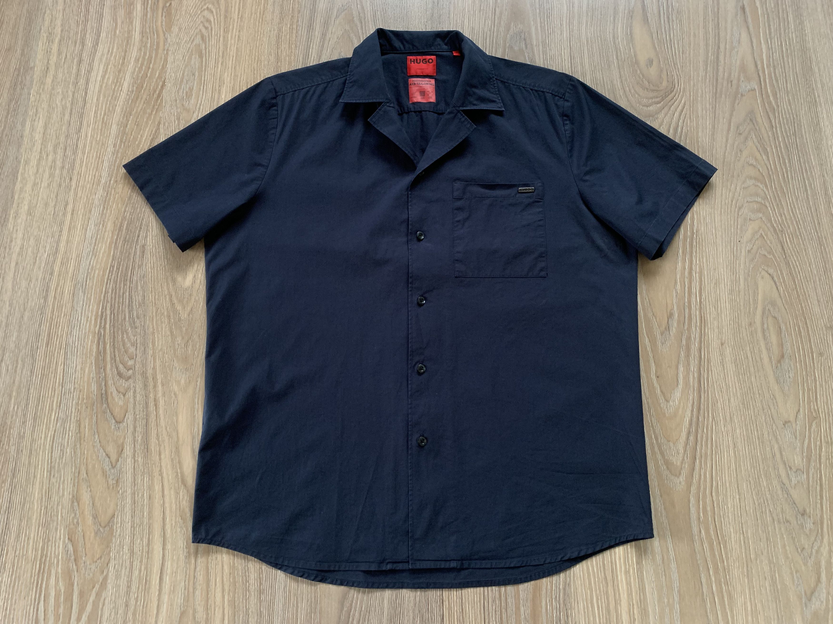 Hugo Boss Hugo Boss Performance Aer Tailoring Short Sleeve Shirt Size US XL / EU 56 / 4 - 2 Thumbnail