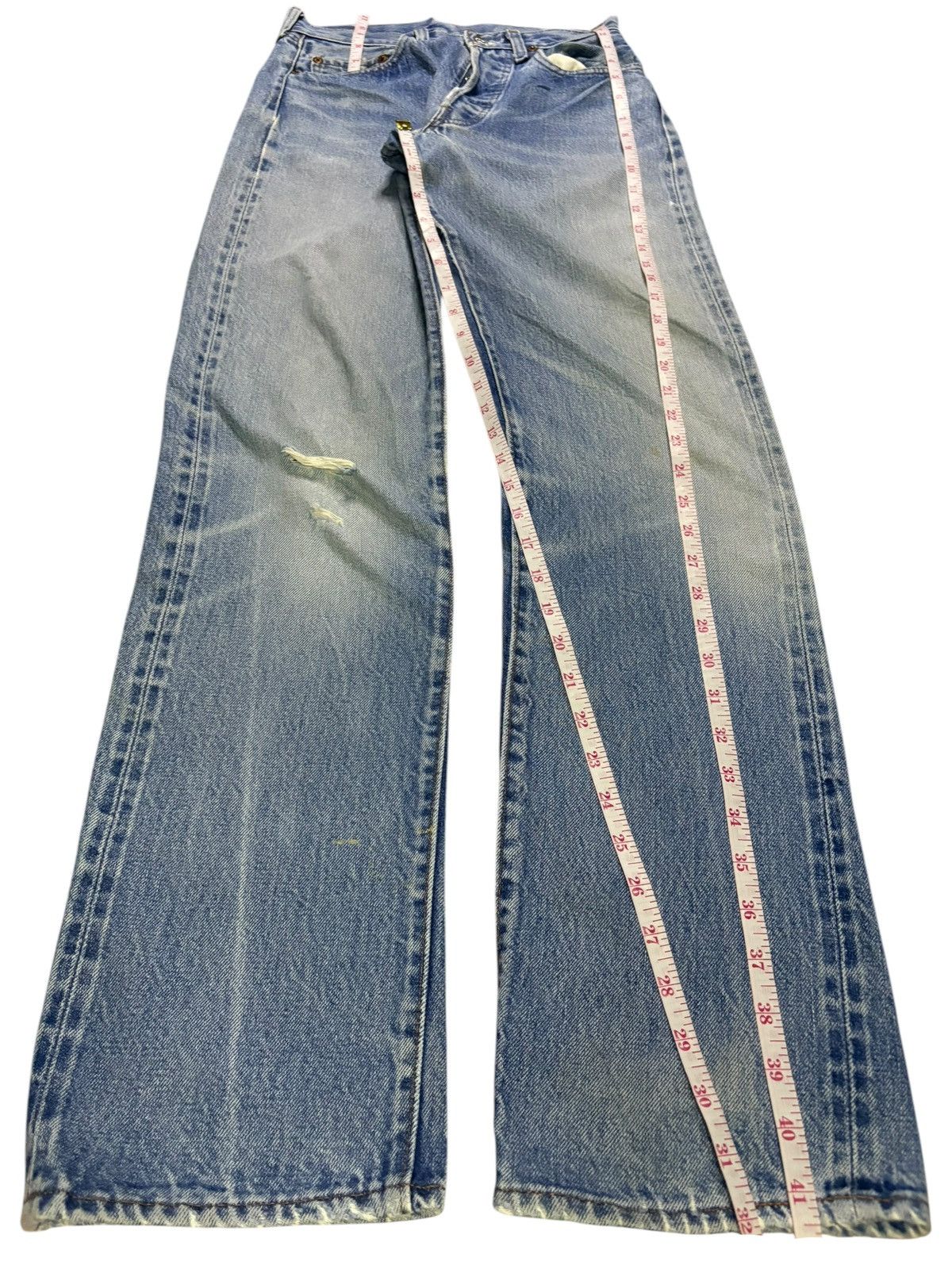 Levi's Vintage 80s Levis 501 Selvedge Distressed Jeans Button 524 Size US 26 / EU 42 - 12 Thumbnail