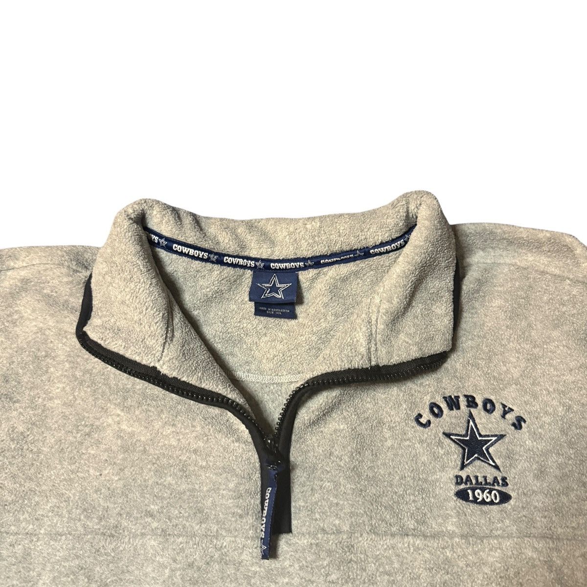 NFL × Vintage Vintage Y2K Dallas Cowboys Embroidered 1/4 Sweatshirt Size US XL / EU 56 / 4 - 1 Thumbnail