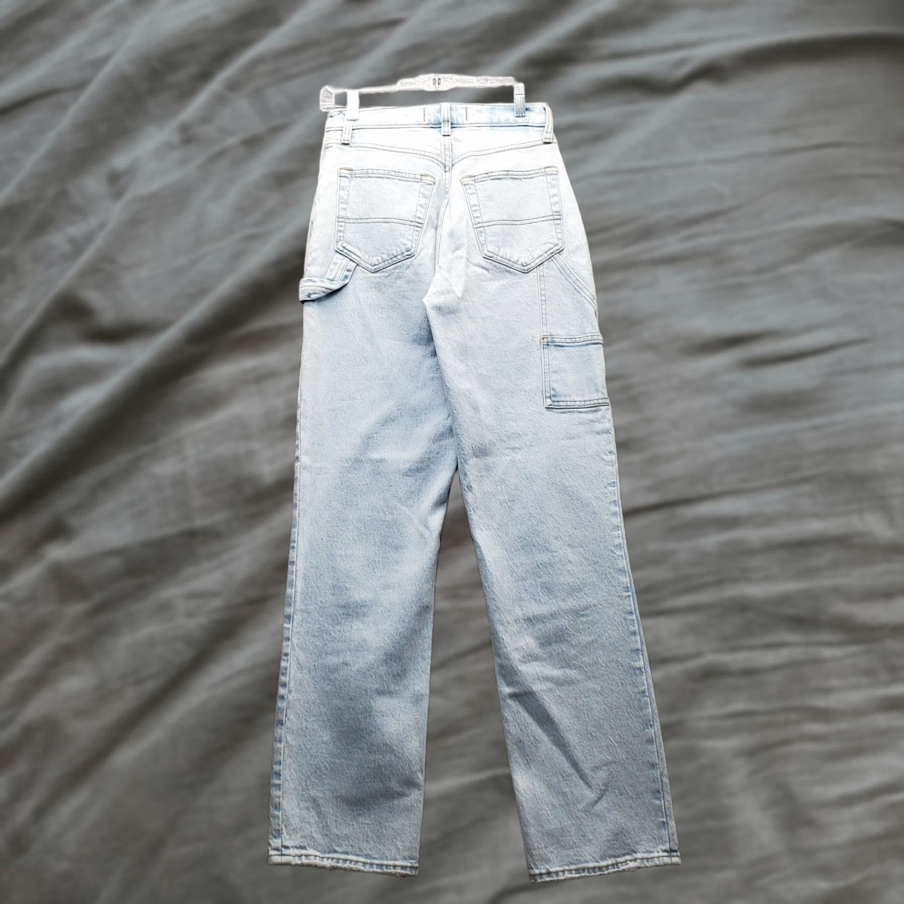 Abercrombie & Fitch Abercrombie & Fitch Curve Love 90's Straight Jeans Womens Size 4 Blue High Rise Size 27" / US 4 / IT 40 - 1 Thumbnail