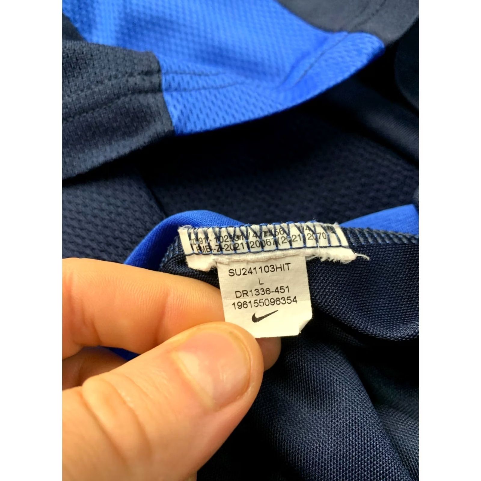 Nike Nike Academy Dri-FIT Original 2024 Men Football Shirt Jersey Tee Size L Blue Nike Dri-FIT Football Shirt Mens L Size US L / EU 52-54 / 3 - 5 Thumbnail