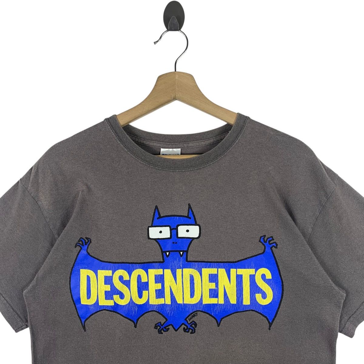 Band Tees × Gildan × Vintage Vintage DESCENDENTS American punk rock band tees Size US M / EU 48-50 / 2 - 2 Thumbnail