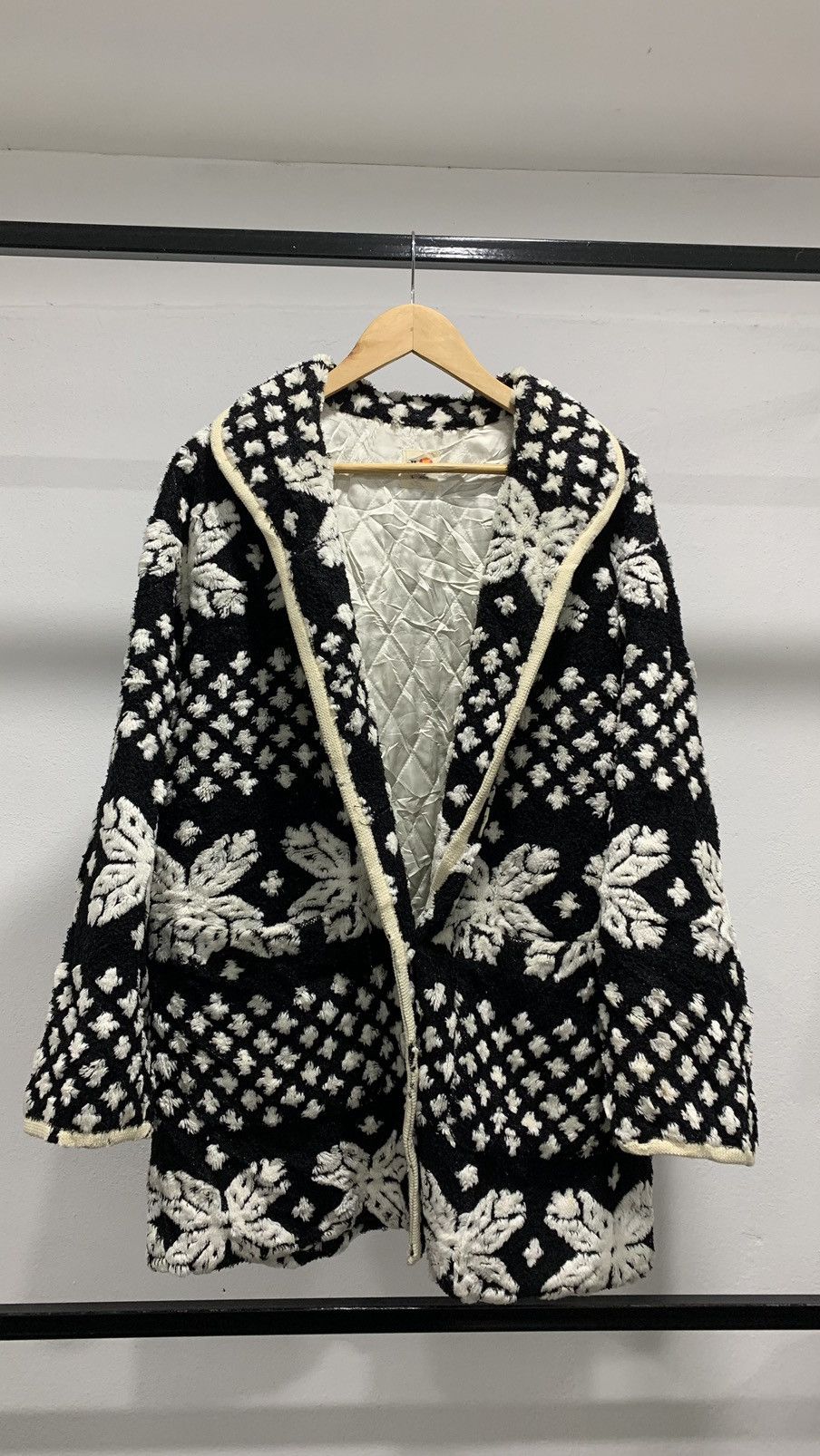 Ellesse × Japanese Brand Ellesse Navajo Fleece Quilted Winter Puffer Jacket Size L / US 10 / IT 46 - 22 Thumbnail