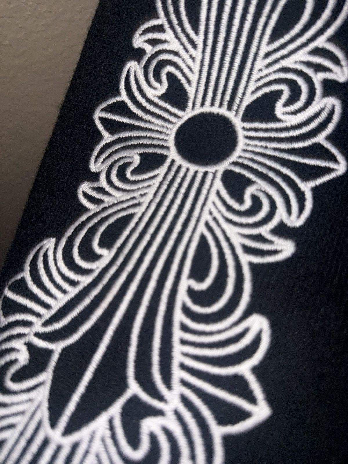 Chrome Hearts Chrome Hearts Cashmere Floral Zip Up Hoodie Size US L / EU 52-54 / 3 - 3 Thumbnail