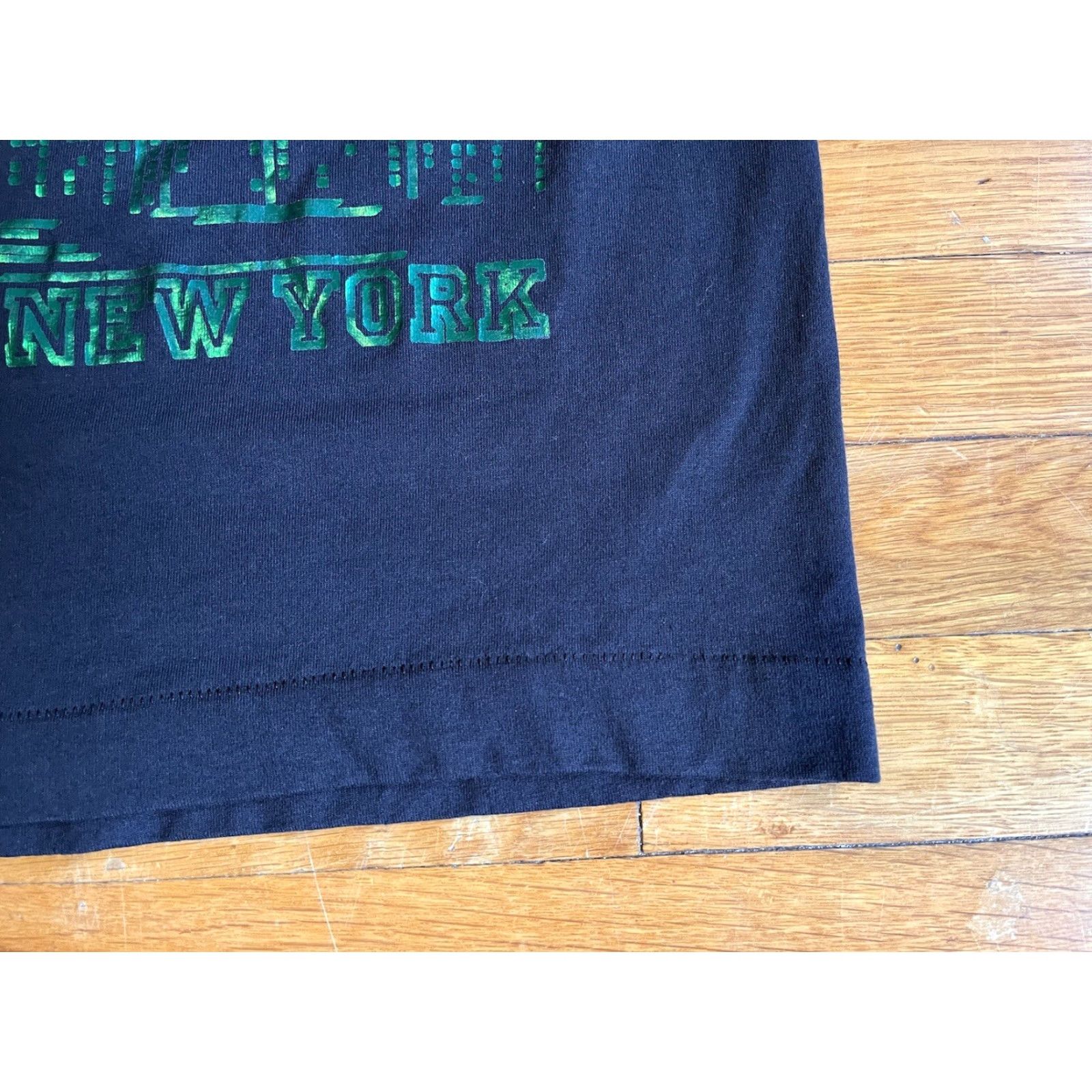 Vintage VINTAGE Screen Stars Shirt Men’s M Black Green New York Skyline Twin Towers Size US M / EU 48-50 / 2 - 5 Thumbnail